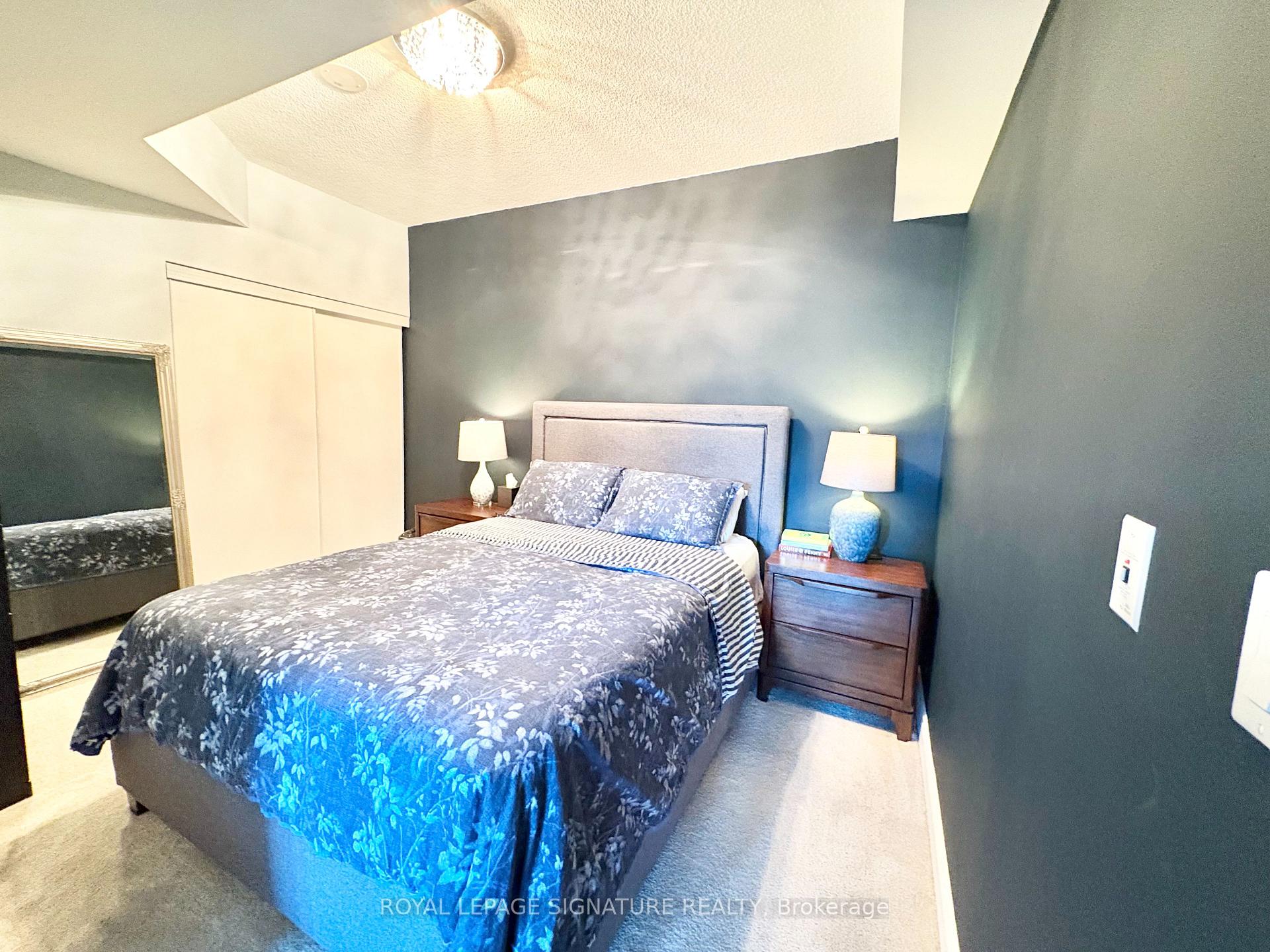Photo 7 of Unit 211, 31 Olive Avenue, North York, Willowdale East — HOMEH