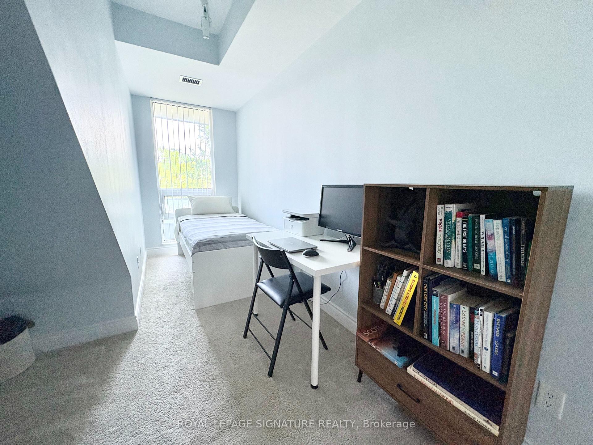 Photo 10 of Unit 211, 31 Olive Avenue, North York, Willowdale East — HOMEH