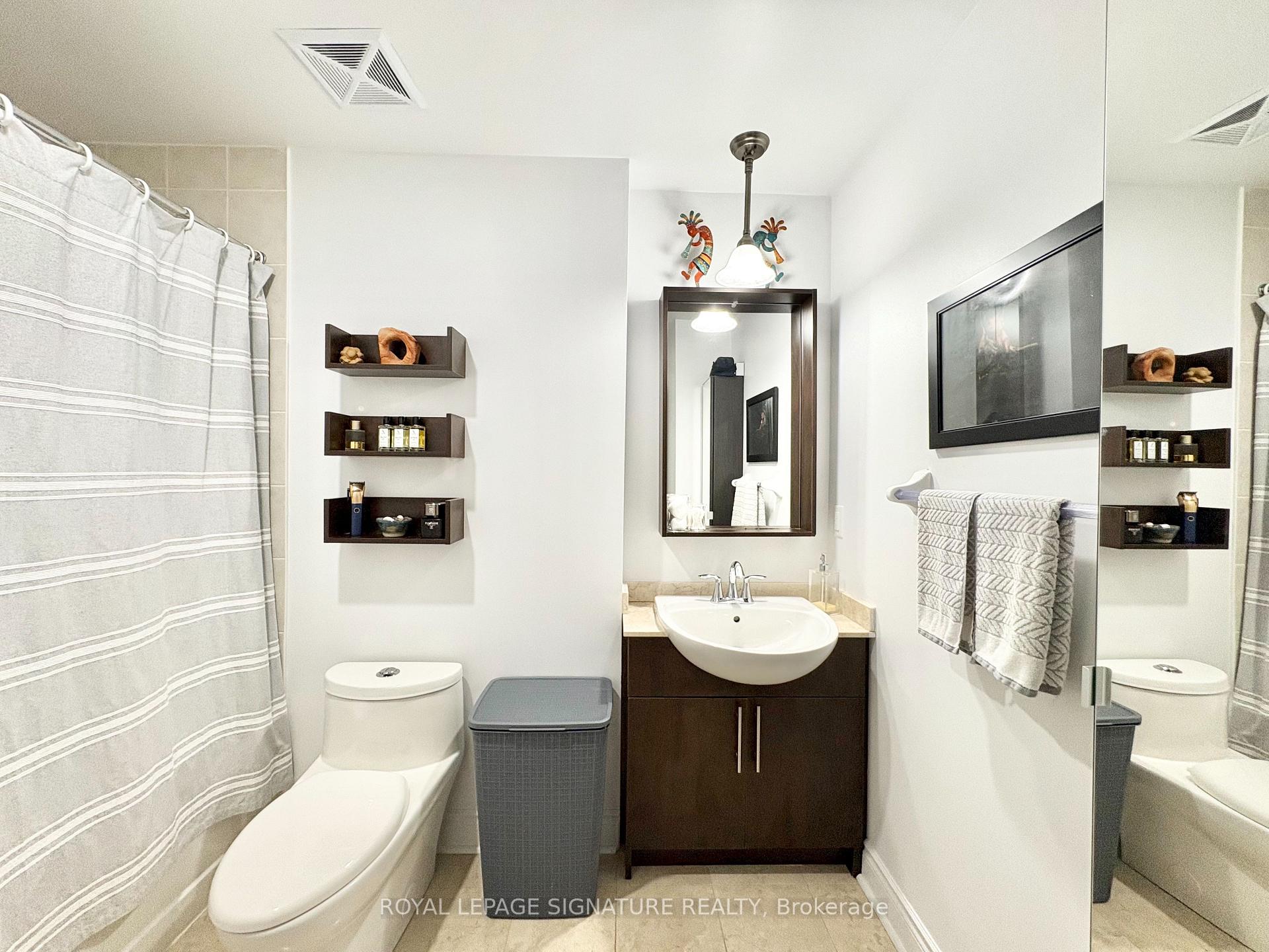 Photo 11 of Unit 211, 31 Olive Avenue, North York, Willowdale East — HOMEH