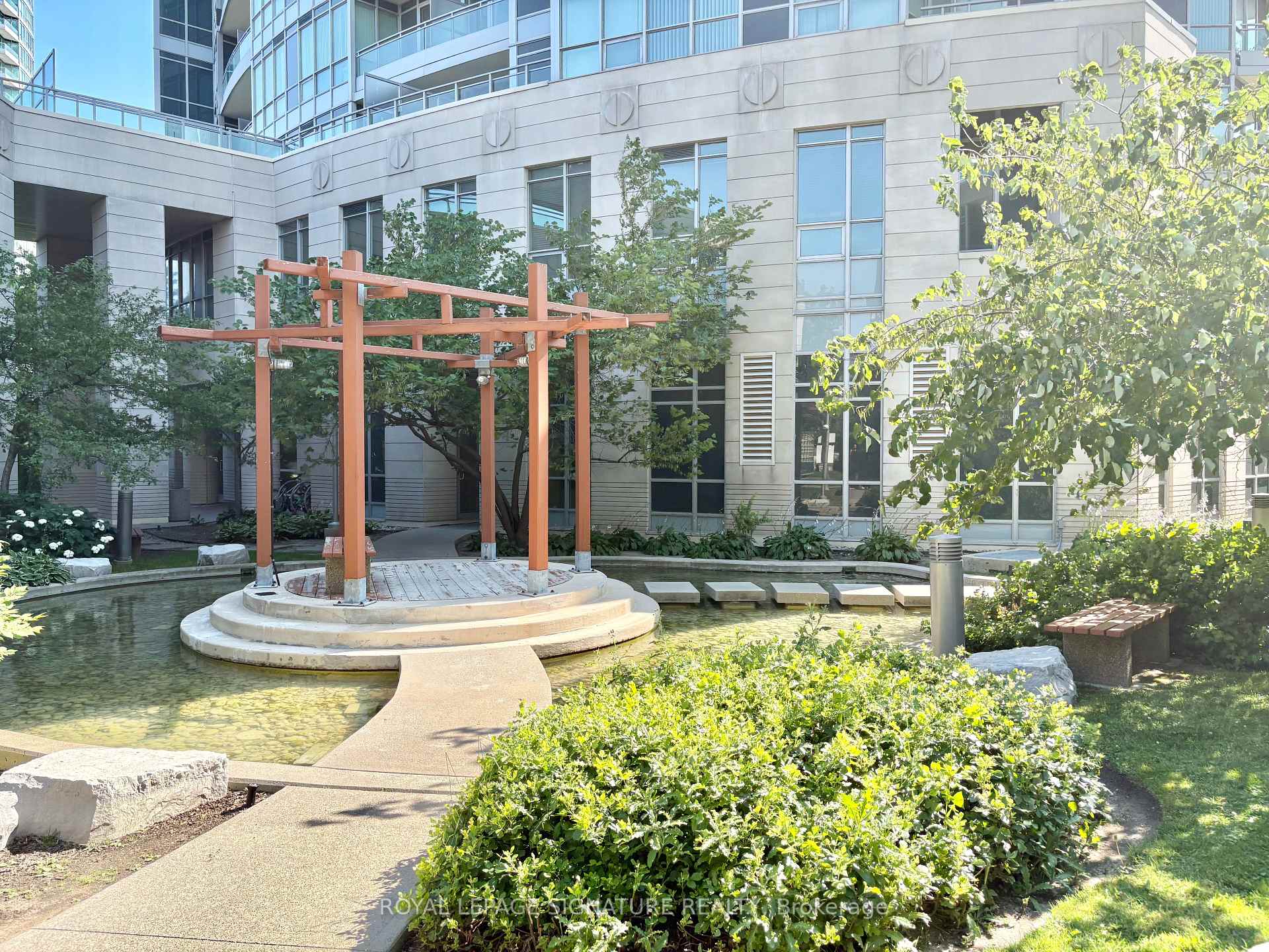 Photo 14 of Unit 211, 31 Olive Avenue, North York, Willowdale East — HOMEH
