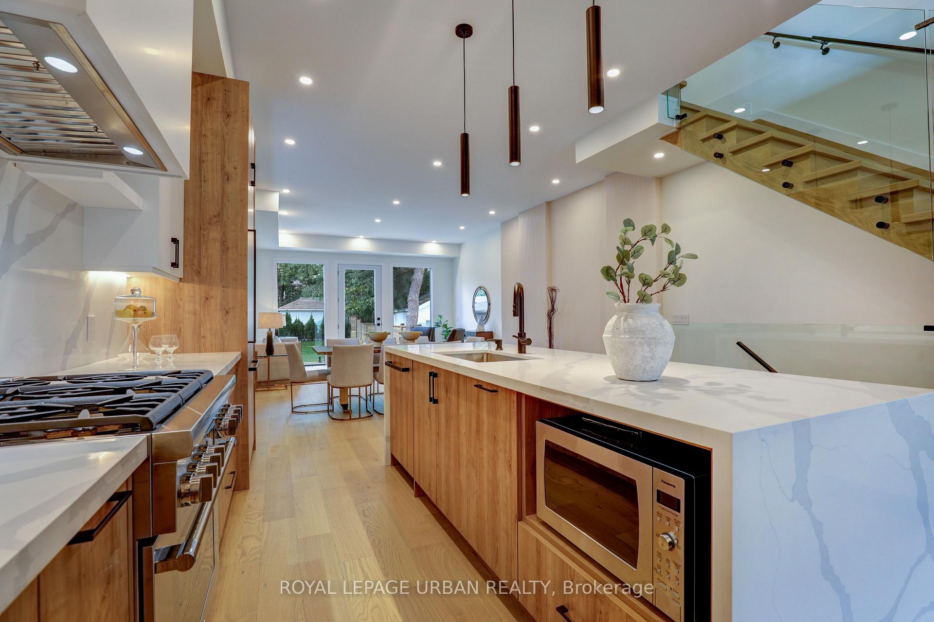 Photo 13 of 128 Floyd Avenue, Toronto, Broadview North — HOMEH