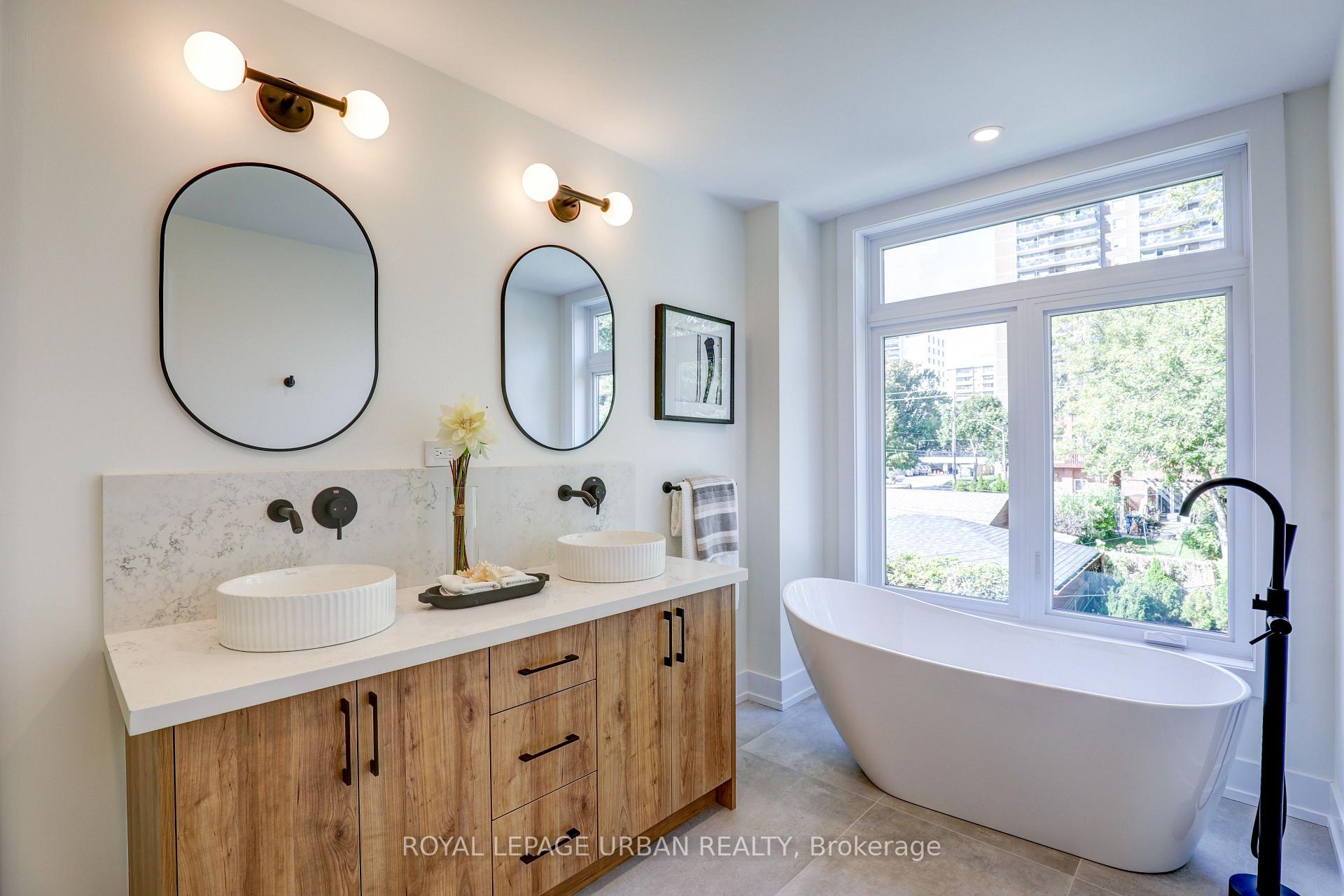 Photo 27 of 128 Floyd Avenue, Toronto, Broadview North — HOMEH