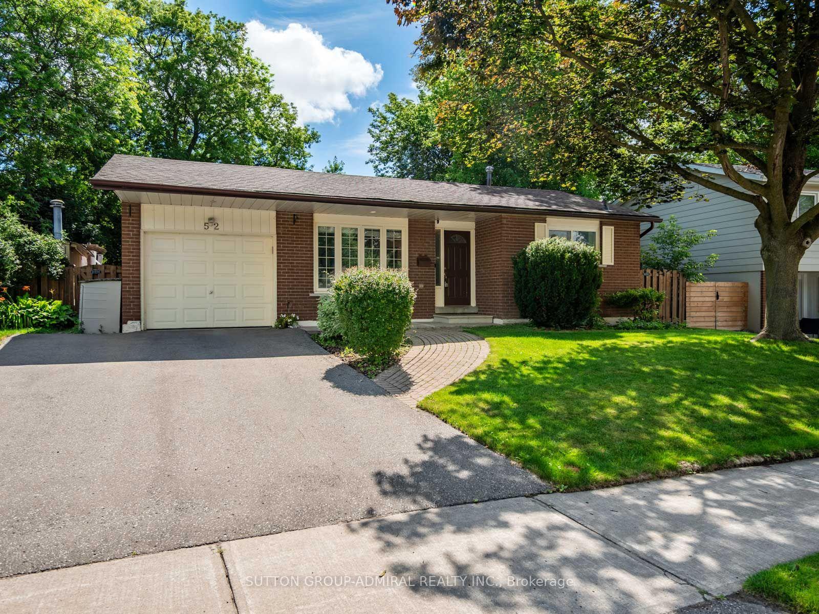 Photo 1 of 52 Sir Bedevere Place, Markham, Markham Village — HOMEH
