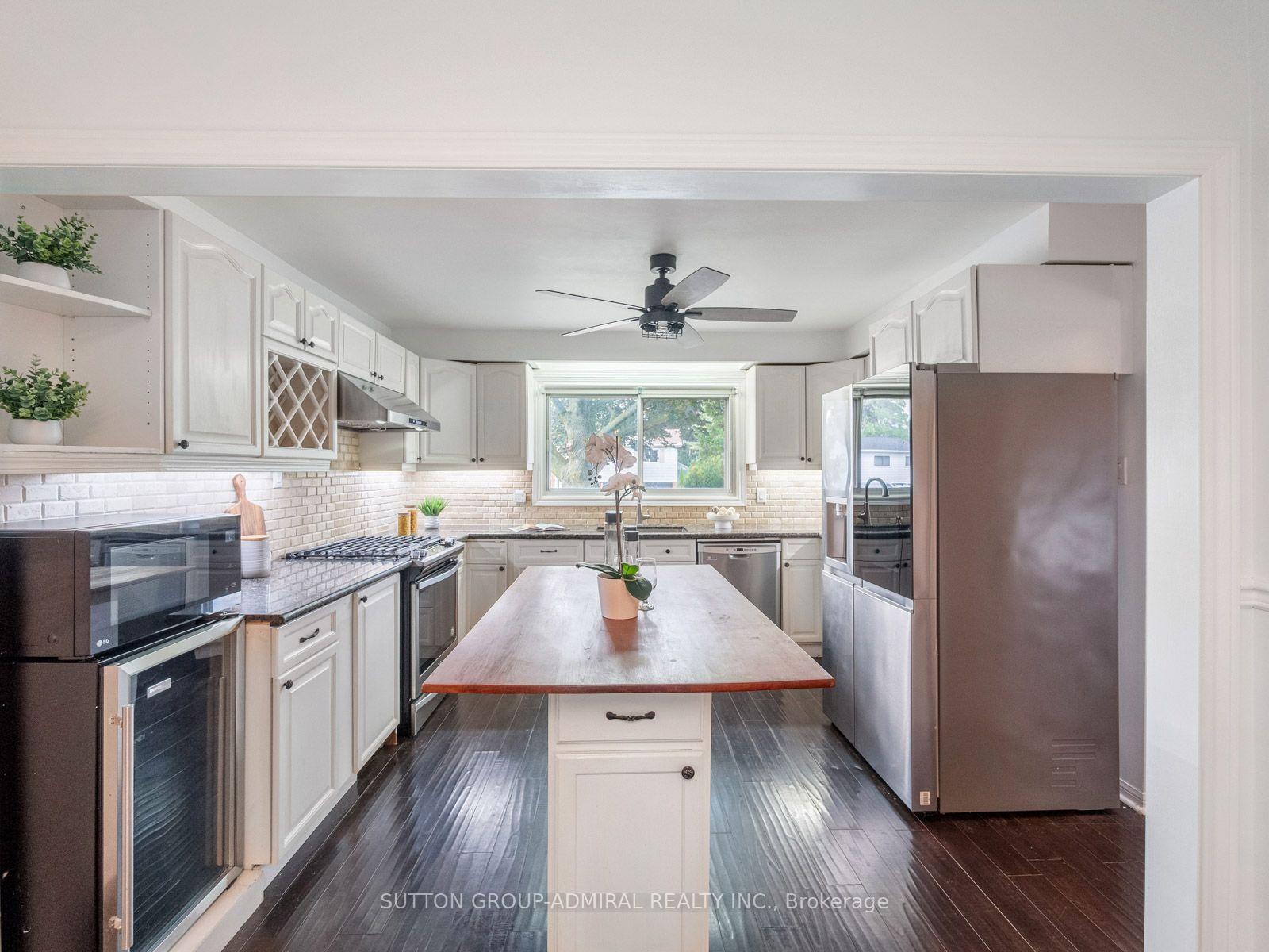 Photo 10 of 52 Sir Bedevere Place, Markham, Markham Village — HOMEH