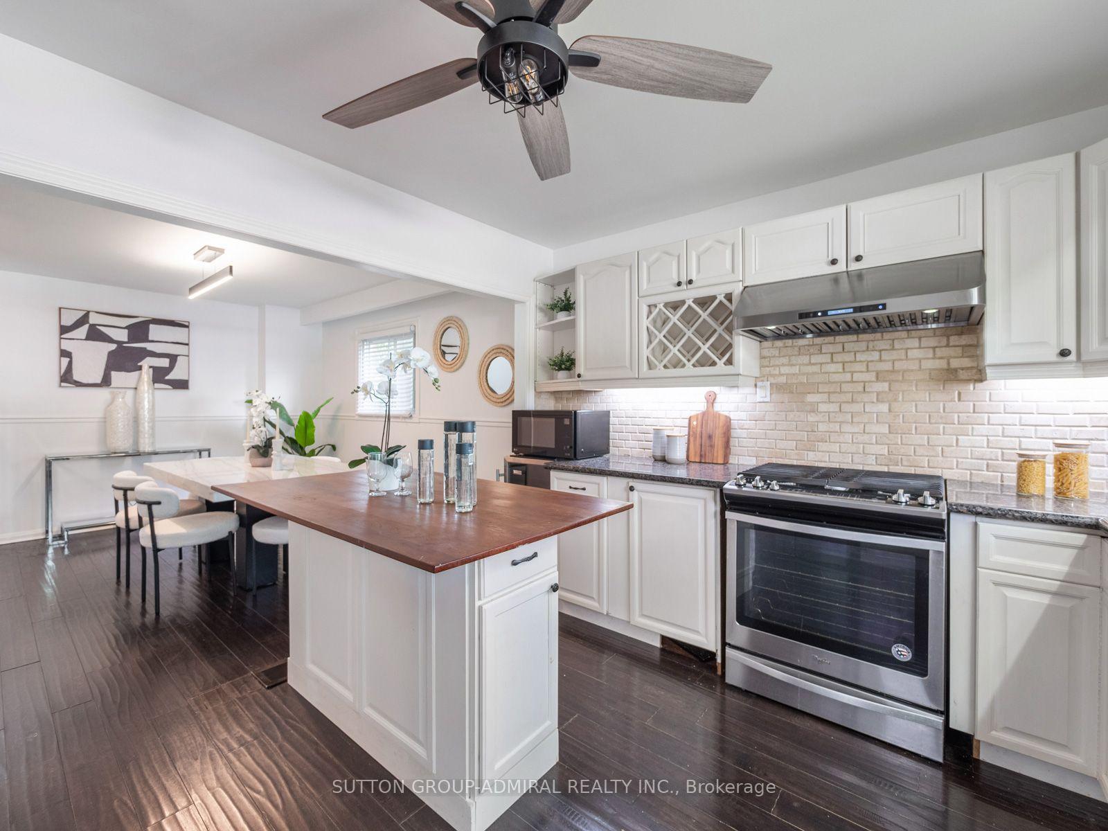 Photo 13 of 52 Sir Bedevere Place, Markham, Markham Village — HOMEH