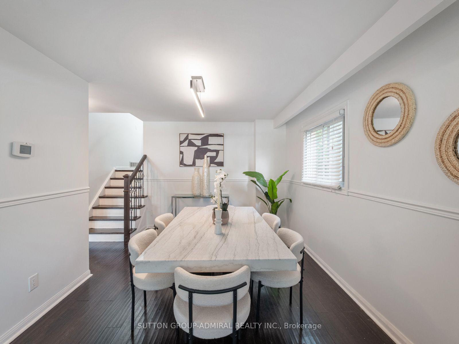 Photo 14 of 52 Sir Bedevere Place, Markham, Markham Village — HOMEH