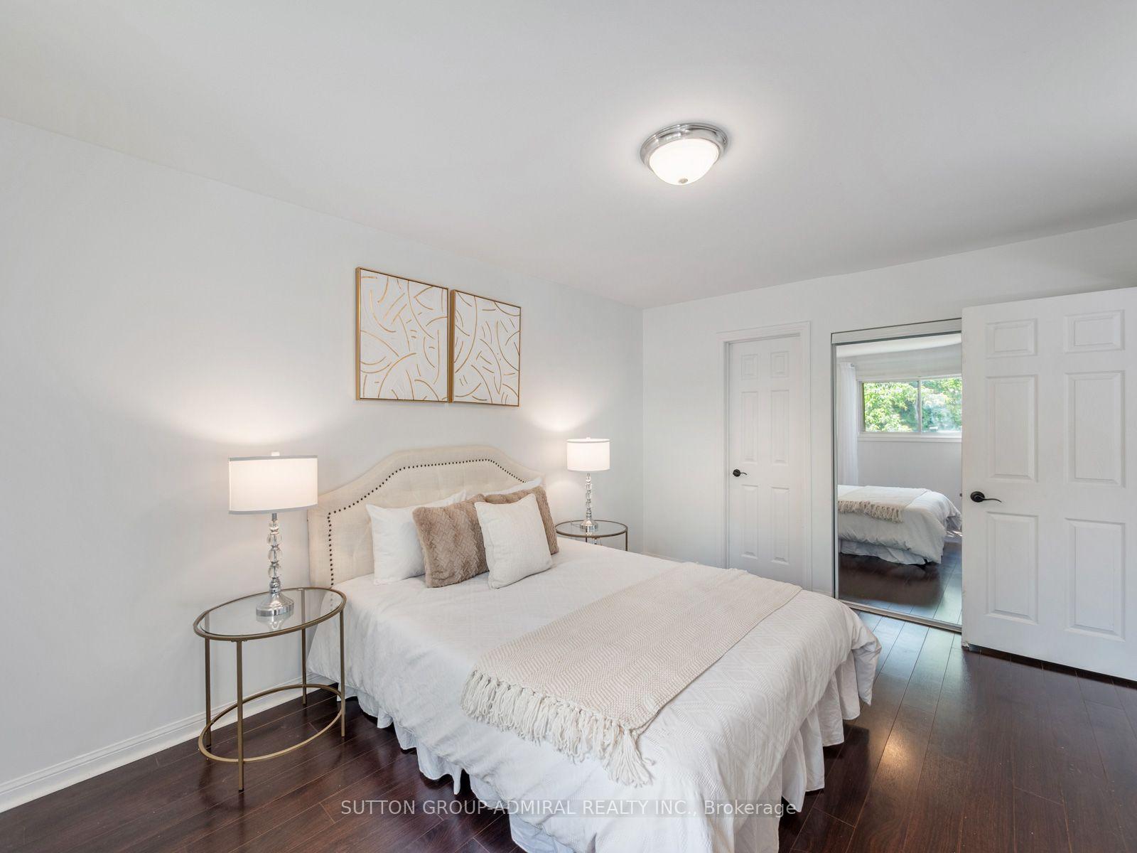 Photo 19 of 52 Sir Bedevere Place, Markham, Markham Village — HOMEH
