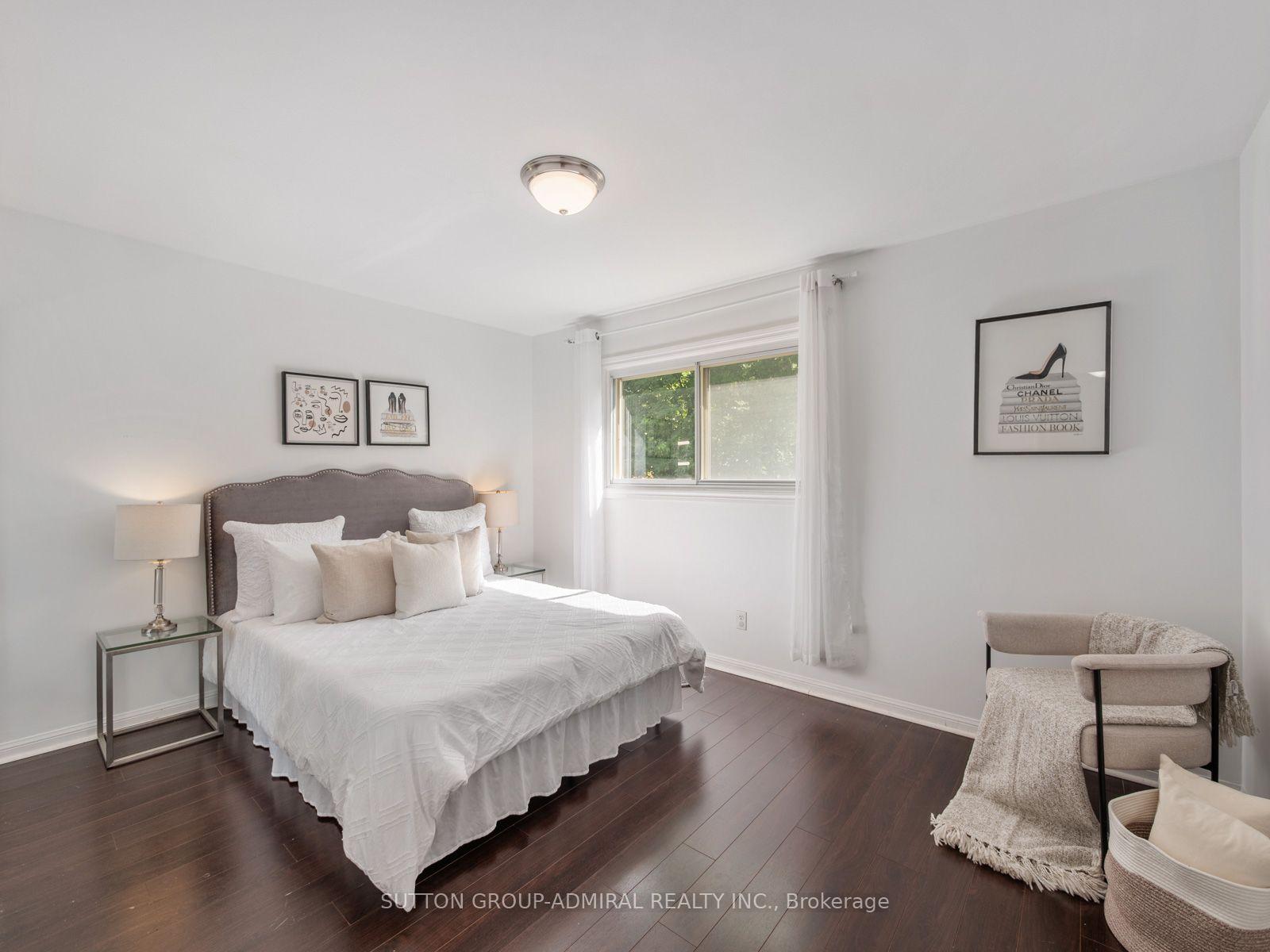 Photo 21 of 52 Sir Bedevere Place, Markham, Markham Village — HOMEH