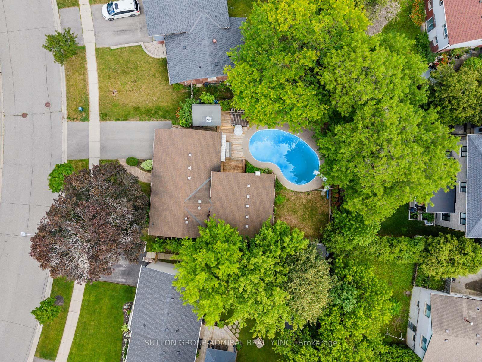 Photo 42 of 52 Sir Bedevere Place, Markham, Markham Village — HOMEH