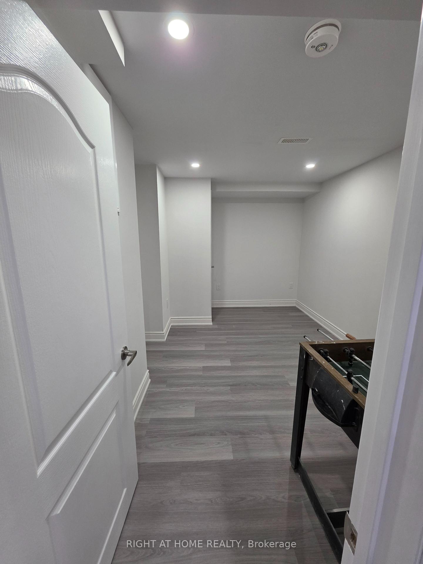 Photo 13 of 1344 Whitney Terrace, Milton, Ford — HOMEH
