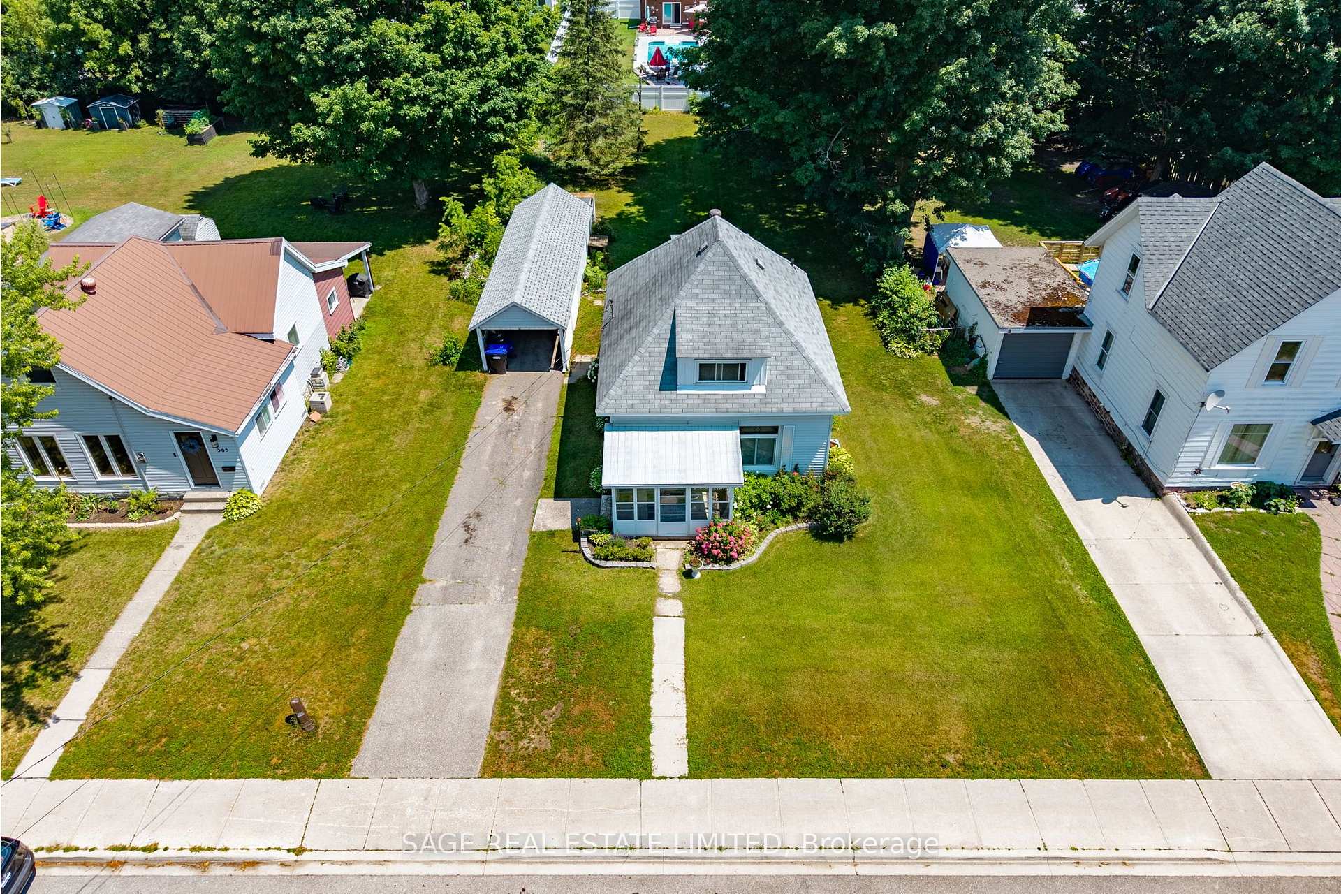 Photo 1 of 369 Queen Street, Midland — HOMEH