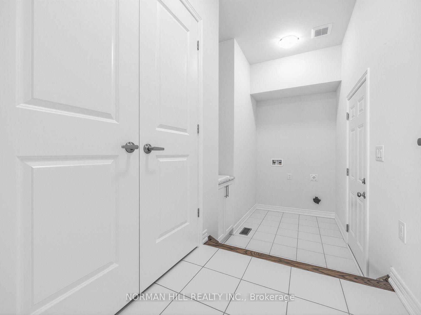 Photo 11 of 113 Antibes Drive, Brampton, Credit Valley — HOMEH