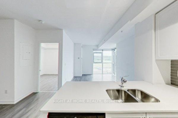 Photo 16 of Unit 413, 550 North Service Road, Grimsby, Grimsby Beach — HOMEH