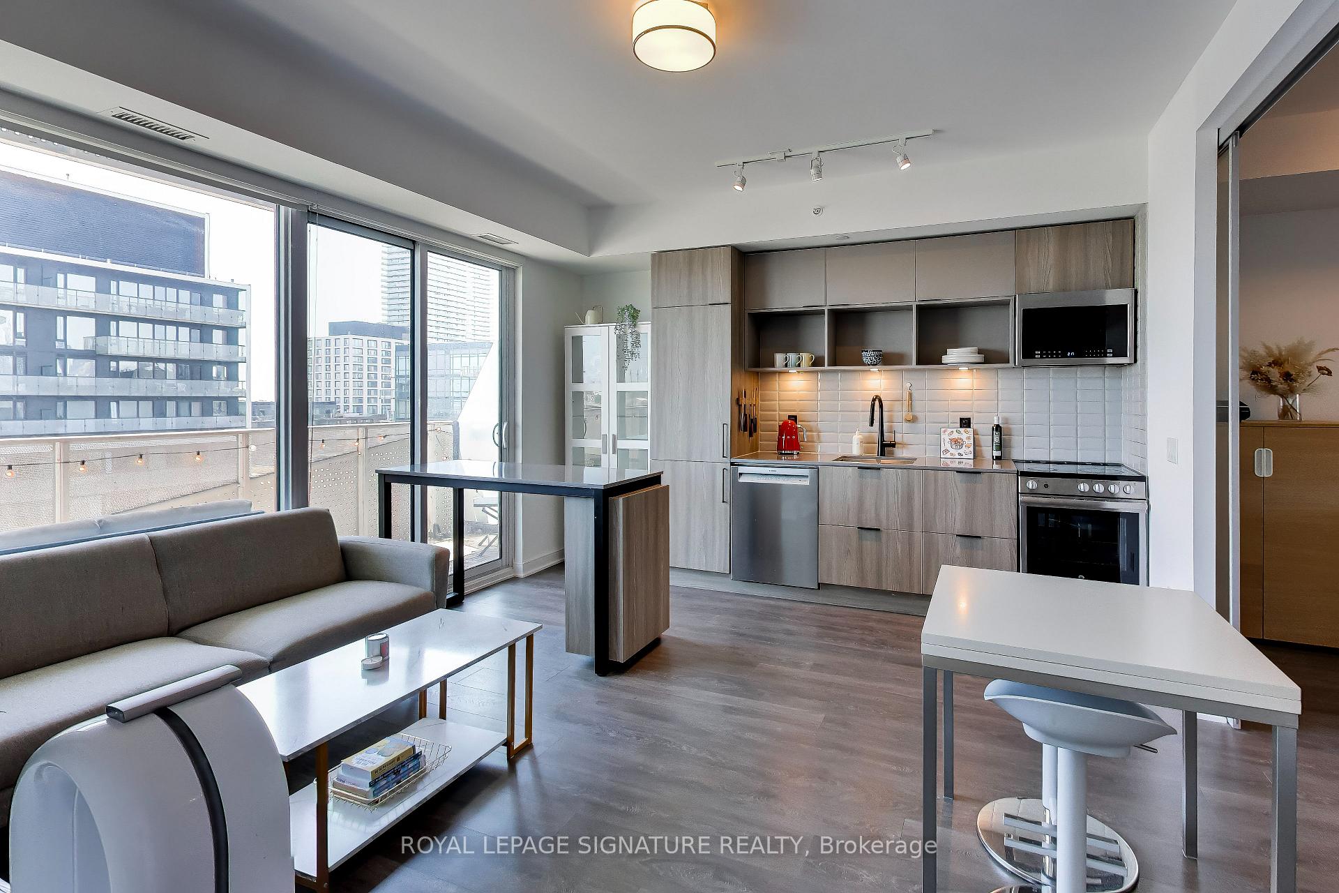 Photo 10 of Unit 1005, 60 Tannery Road, Toronto, Waterfront Communities — HOMEH