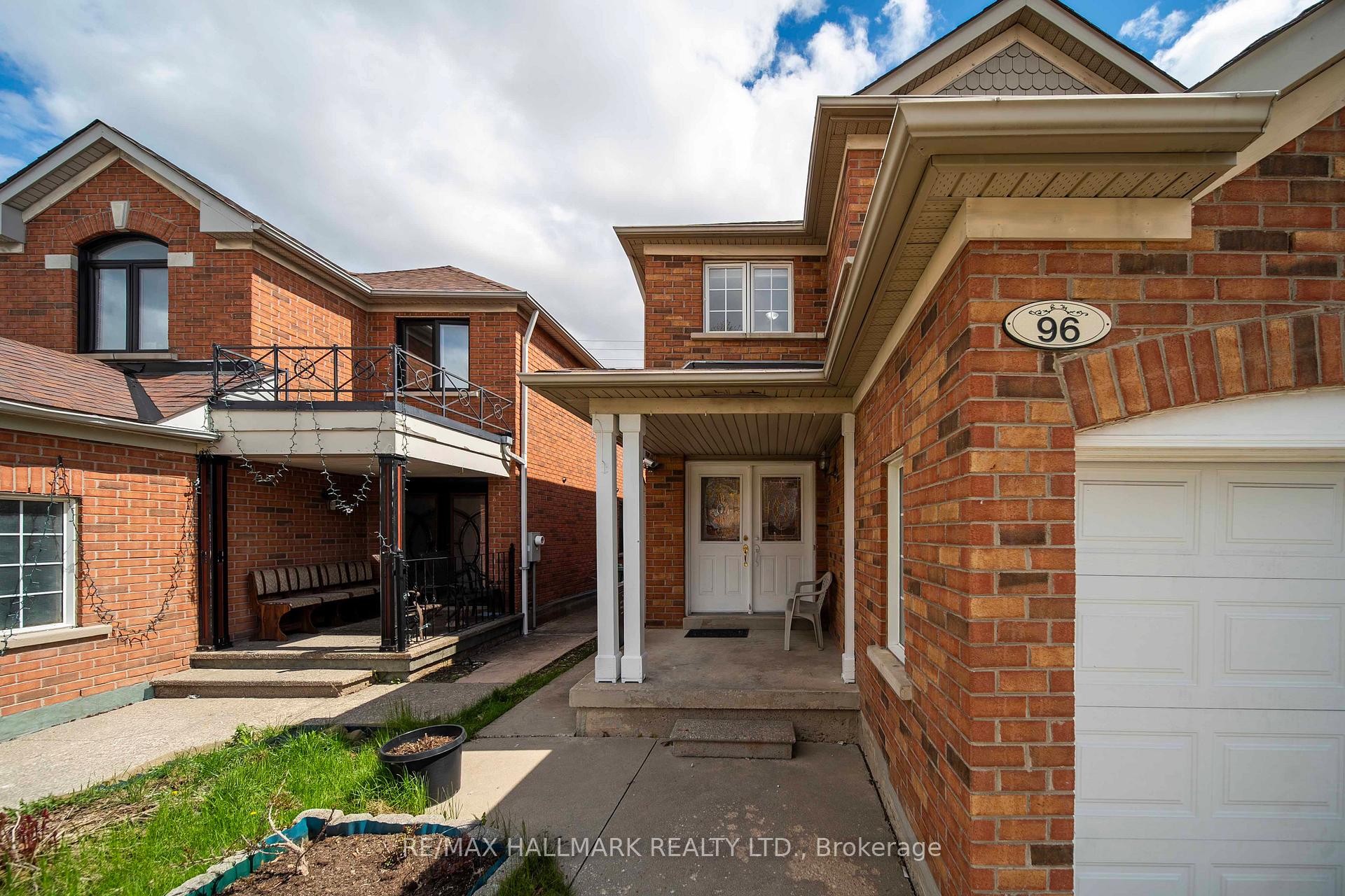 Photo 2 of 96 Olympia Crescent, Brampton, Fletcher's Meadow — HOMEH
