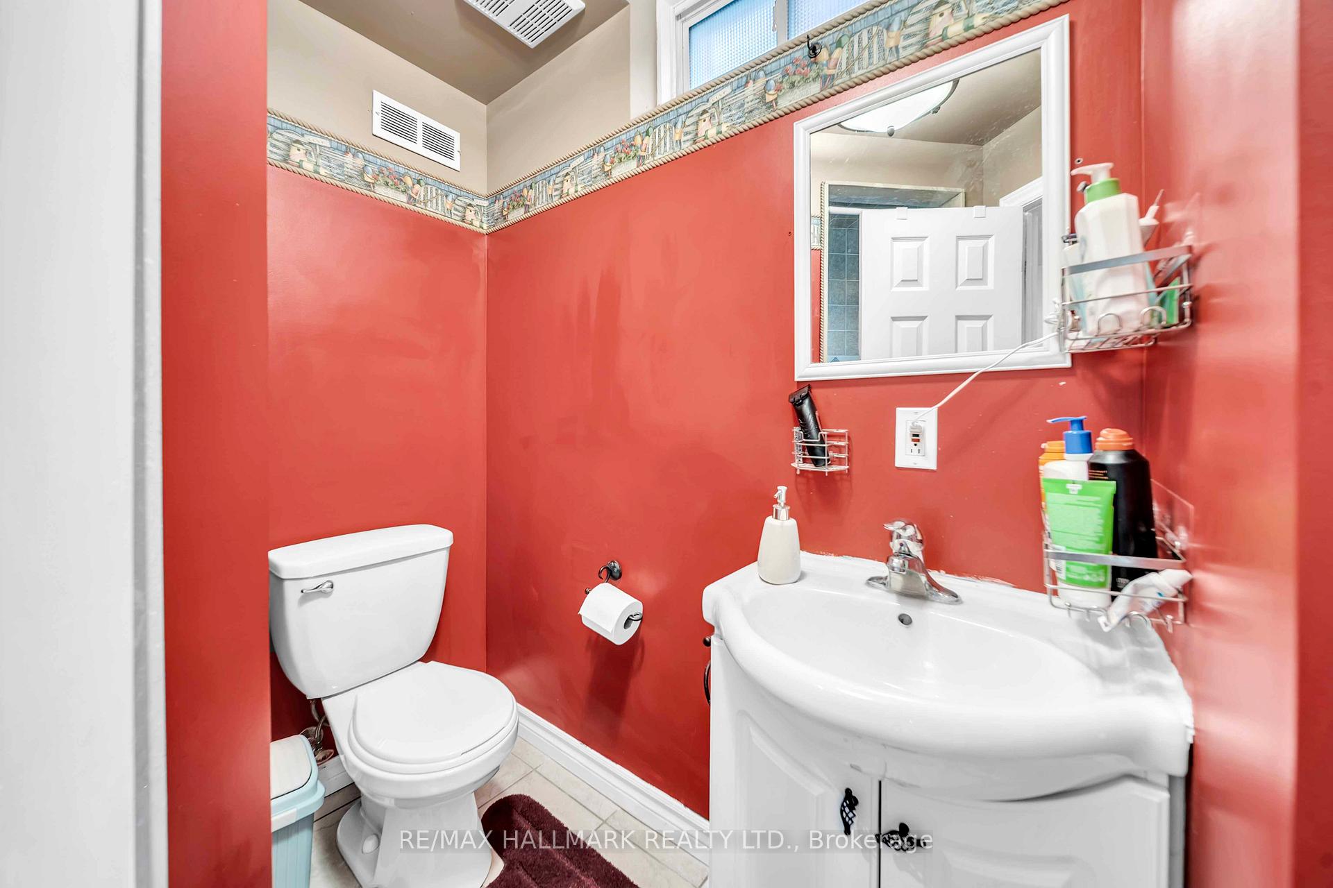 Photo 20 of 96 Olympia Crescent, Brampton, Fletcher's Meadow — HOMEH