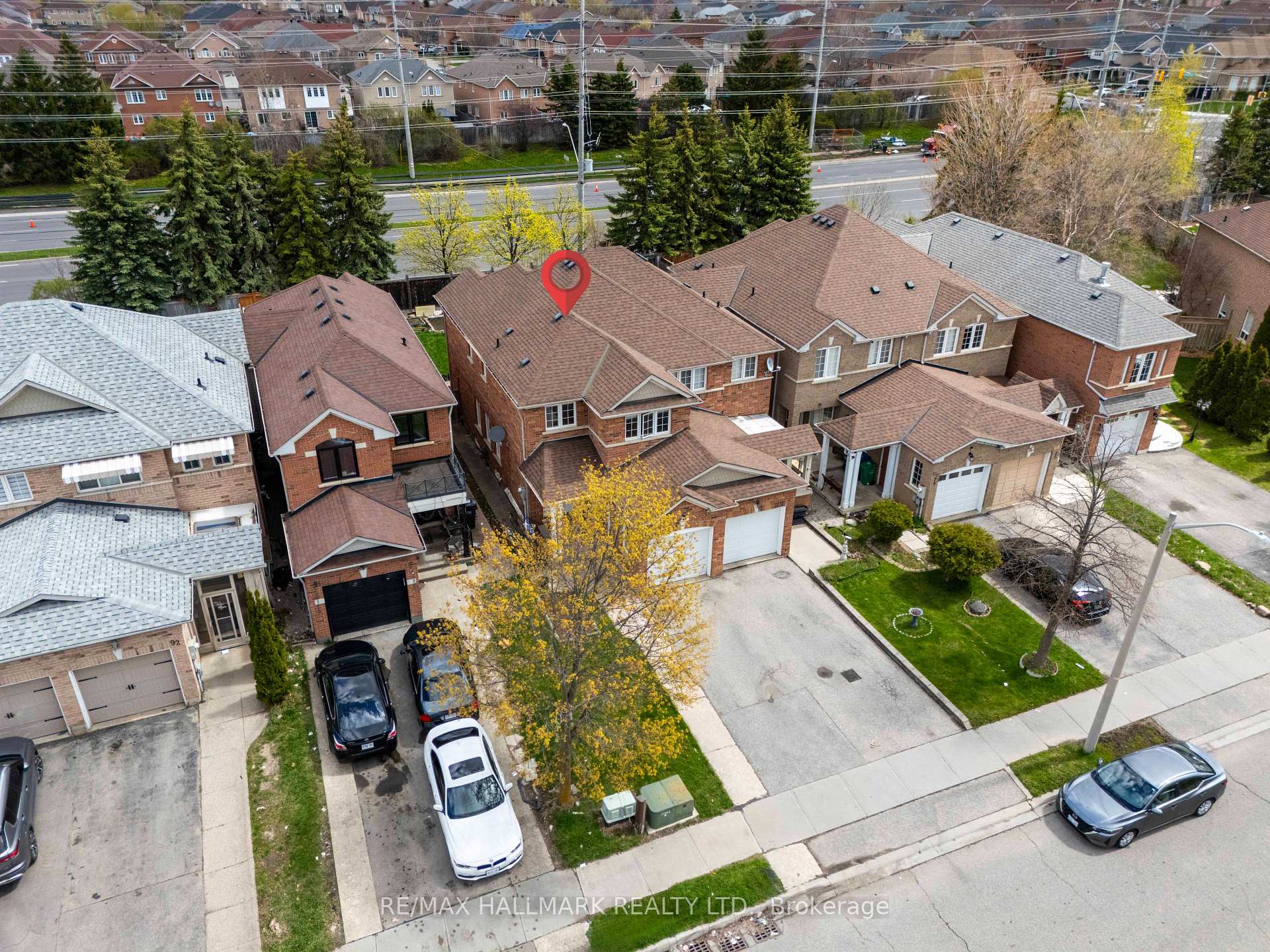 Photo 26 of 96 Olympia Crescent, Brampton, Fletcher's Meadow — HOMEH