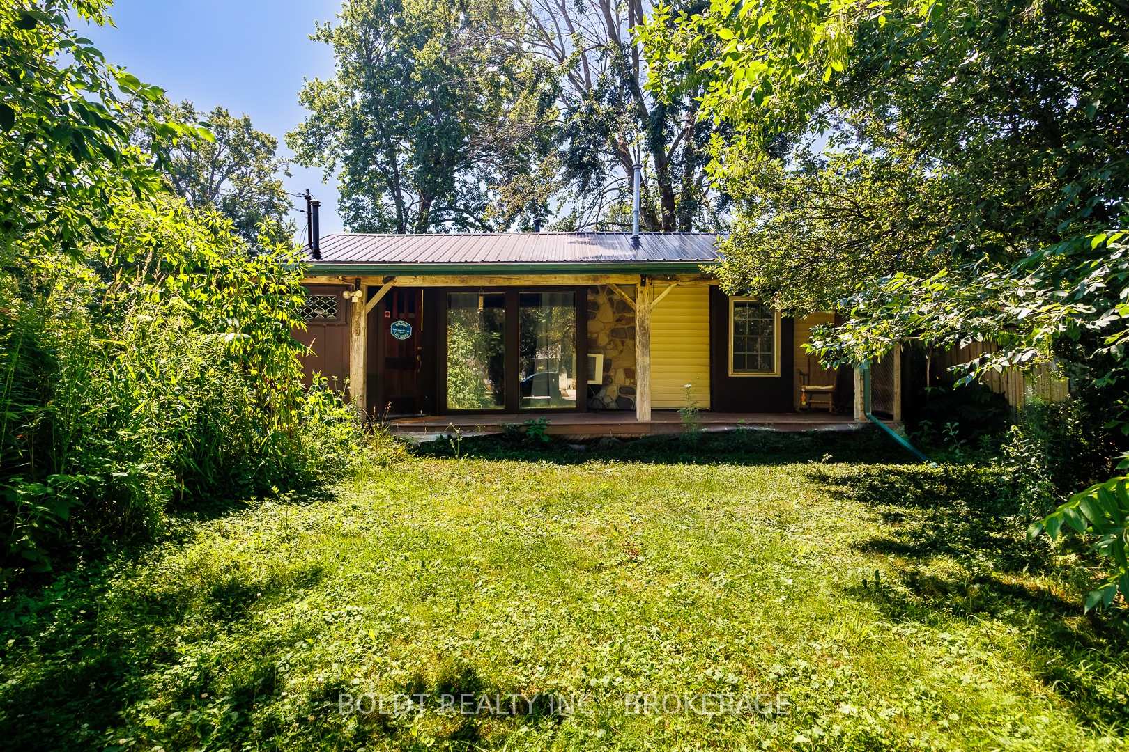 Photo 1 of 10569 Maplewood Drive, Wainfleet, Lakeshore — HOMEH