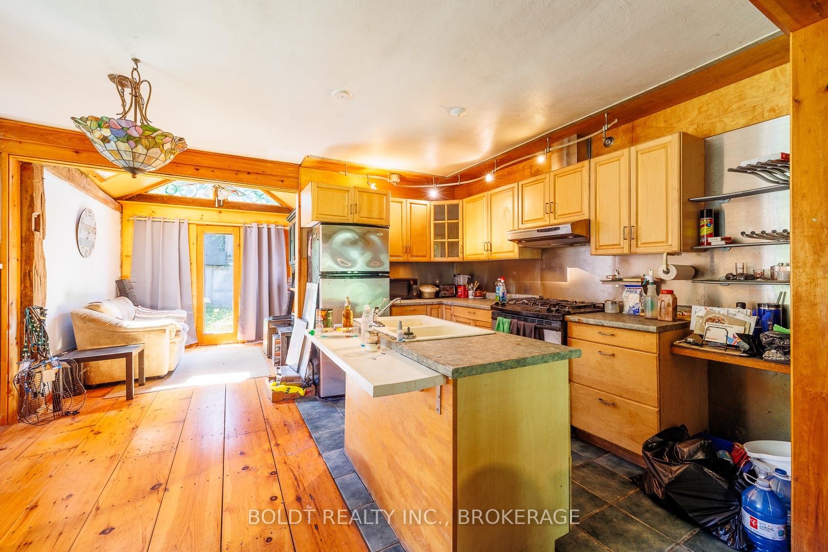 Photo 8 of 10569 Maplewood Drive, Wainfleet, Lakeshore — HOMEH