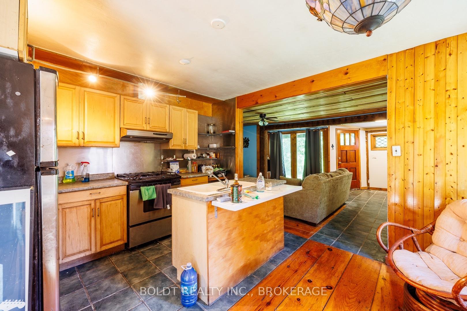 Photo 9 of 10569 Maplewood Drive, Wainfleet, Lakeshore — HOMEH