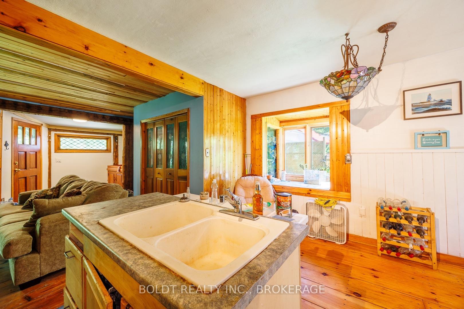 Photo 10 of 10569 Maplewood Drive, Wainfleet, Lakeshore — HOMEH