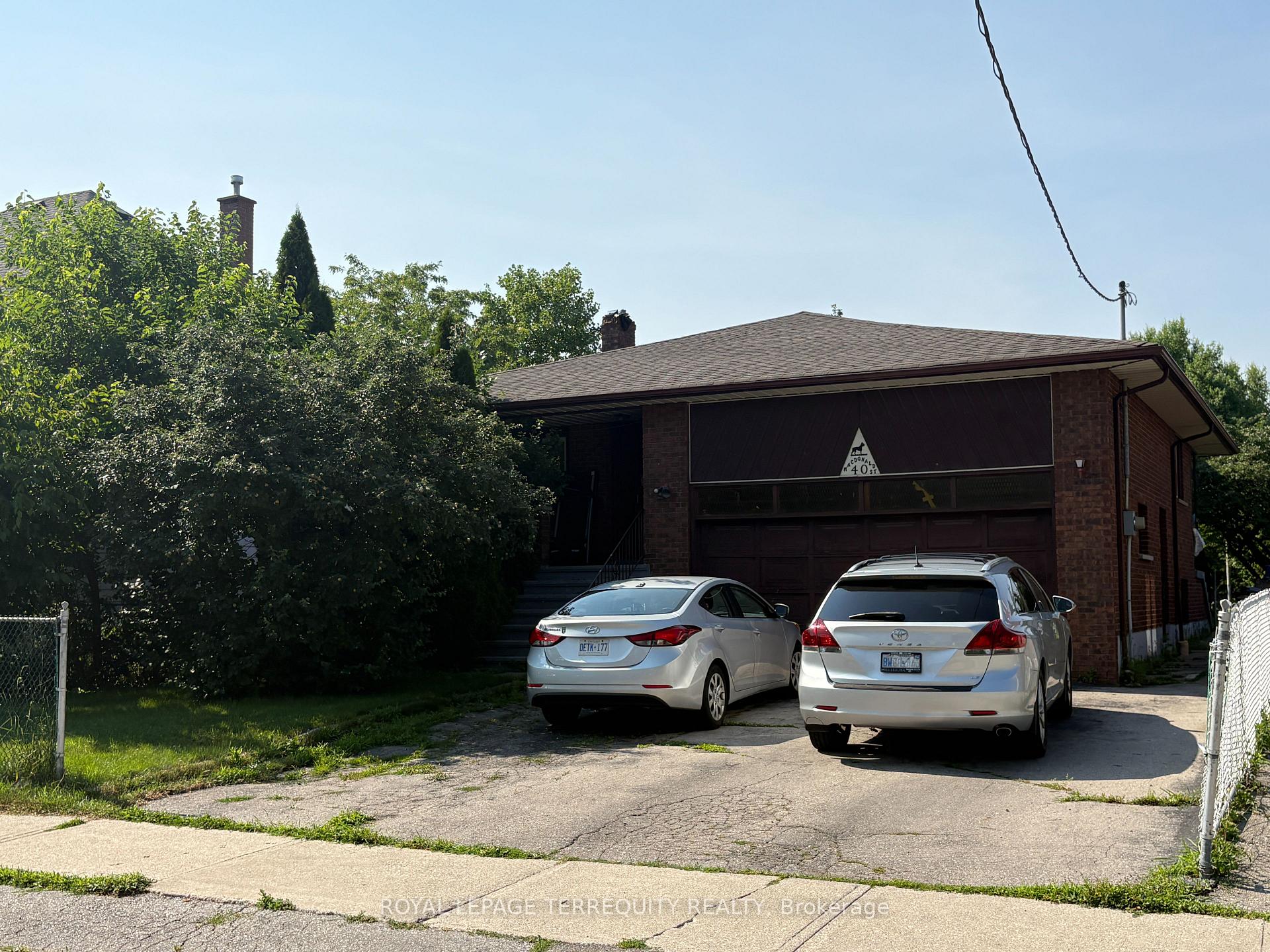 Photo 1 of 40 MacDonald Street, Etobicoke, Mimico — HOMEH