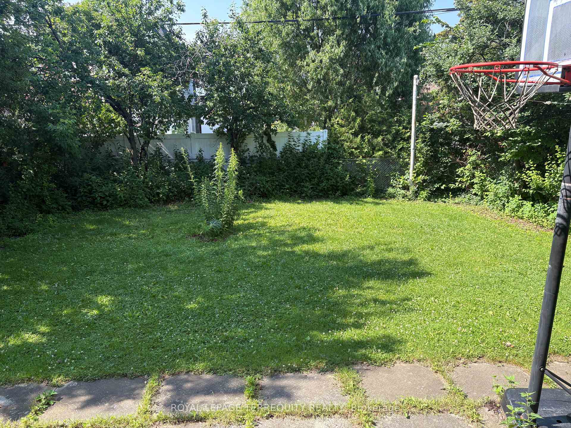 Photo 2 of 40 MacDonald Street, Etobicoke, Mimico — HOMEH
