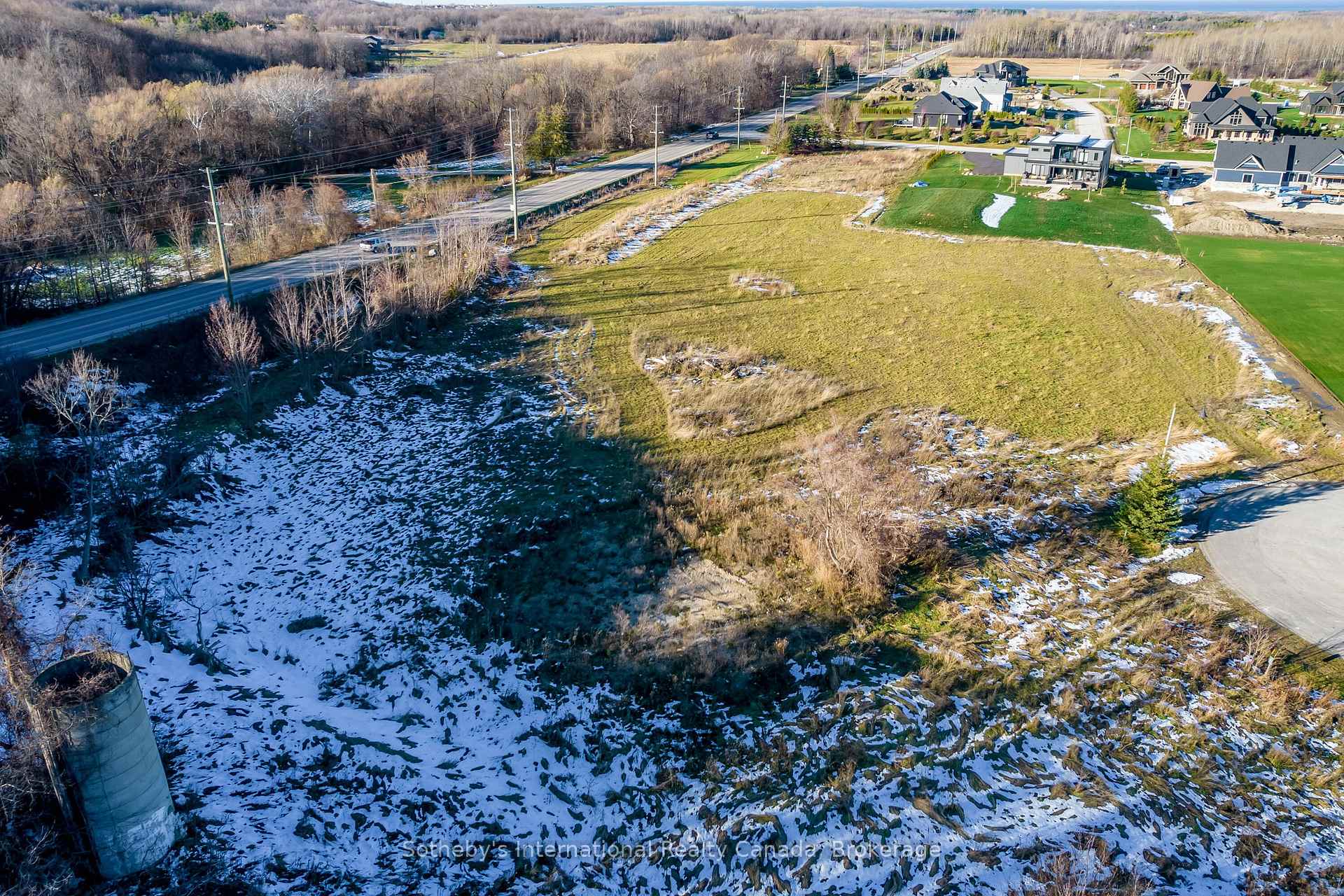 Photo 4 of 21 Raintree Court, Clearview, Rural Clearview — HOMEH