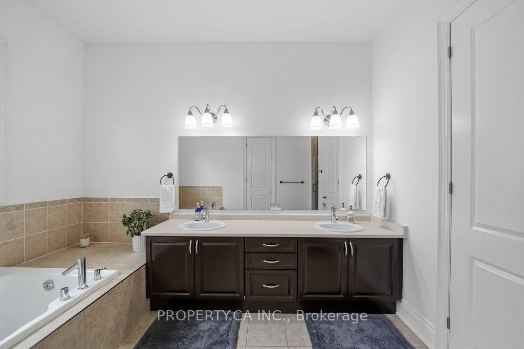 Photo 13 of 81 Parkheights Trail, King, Nobleton — HOMEH