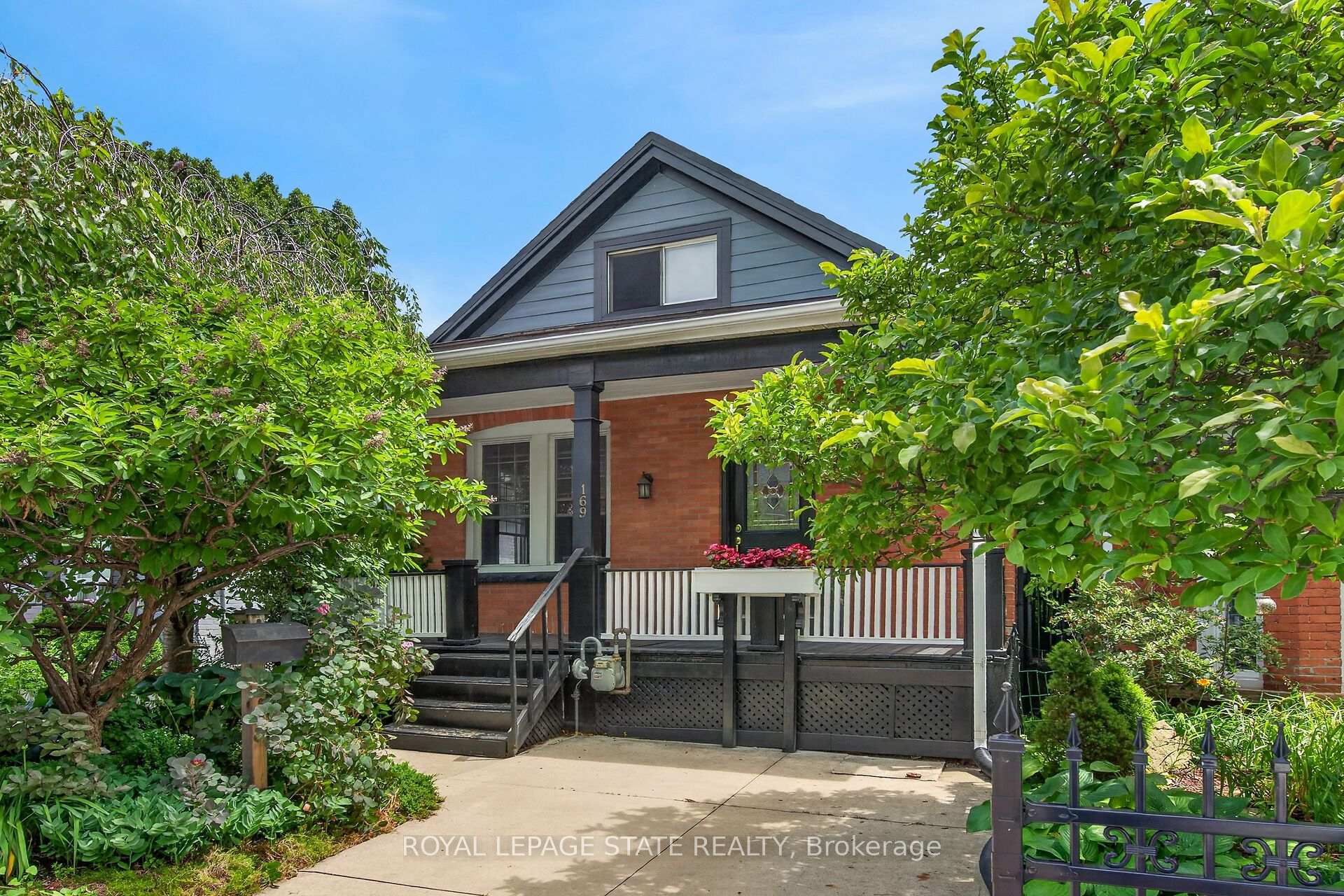 Photo 1 of 169 Emerald Street S, Hamilton, Stinson — HOMEH
