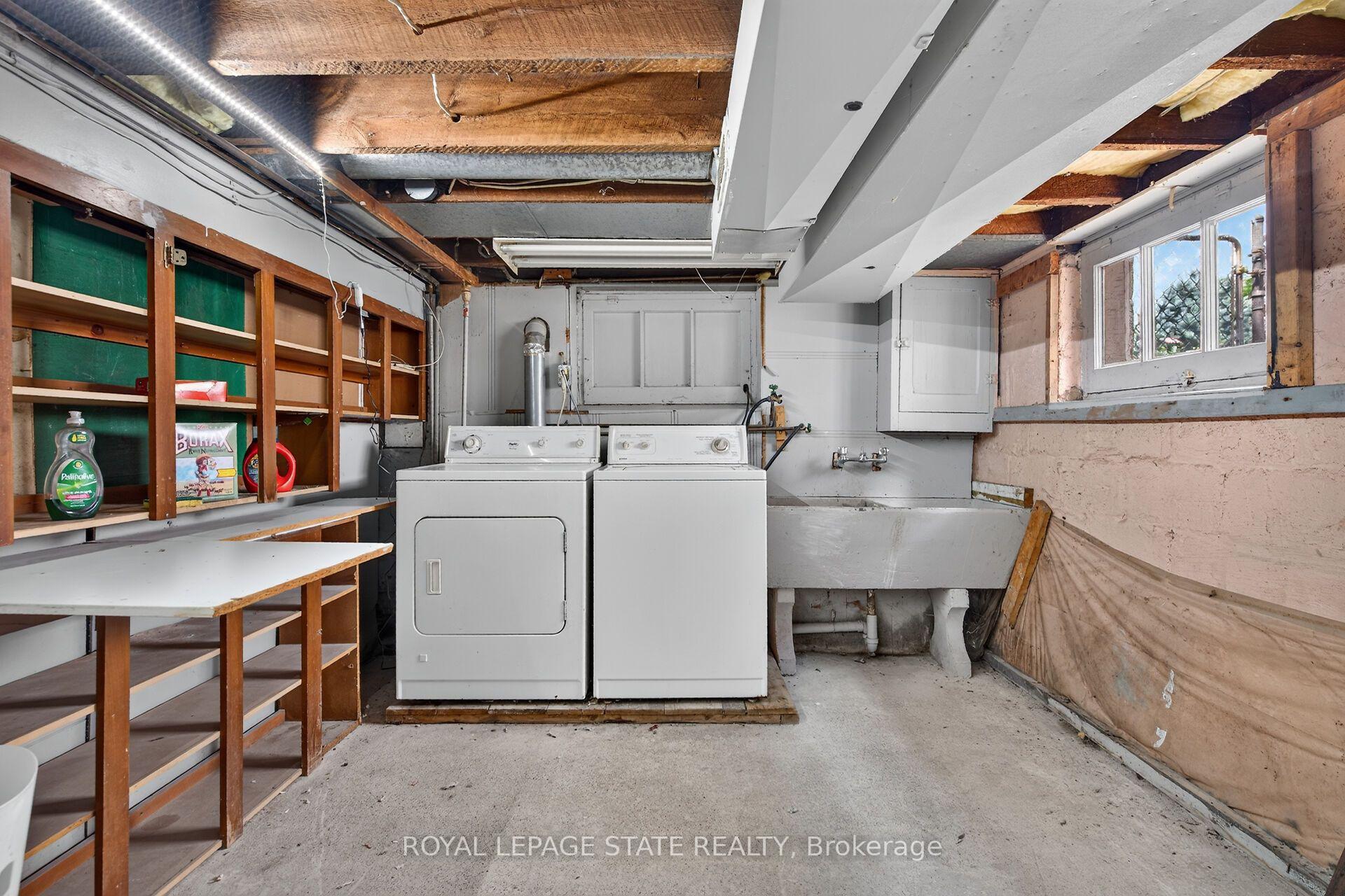 Photo 33 of 169 Emerald Street S, Hamilton, Stinson — HOMEH