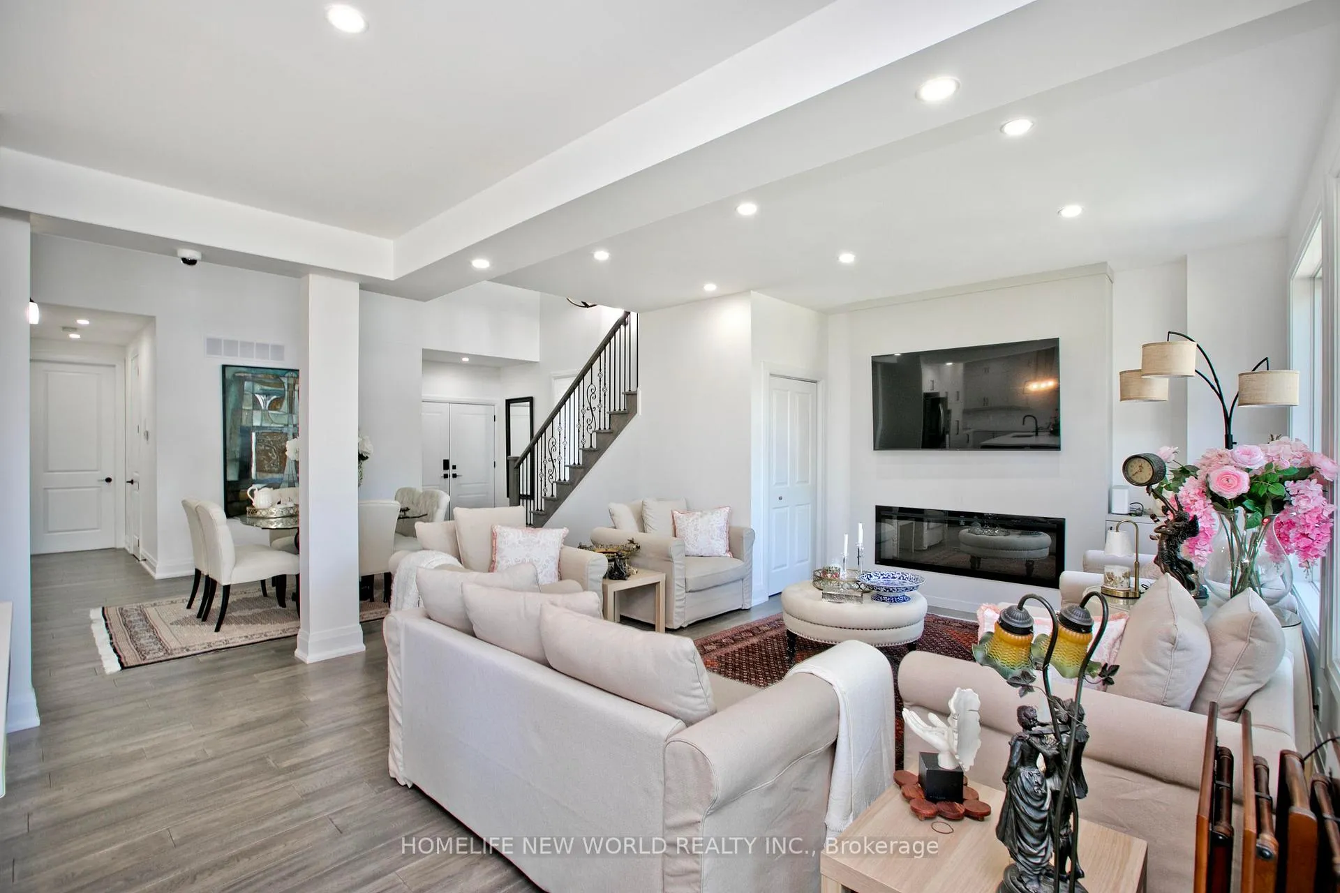 Photo 4 of 62 Simcoe Road, Ramara, Brechin — HOMEH