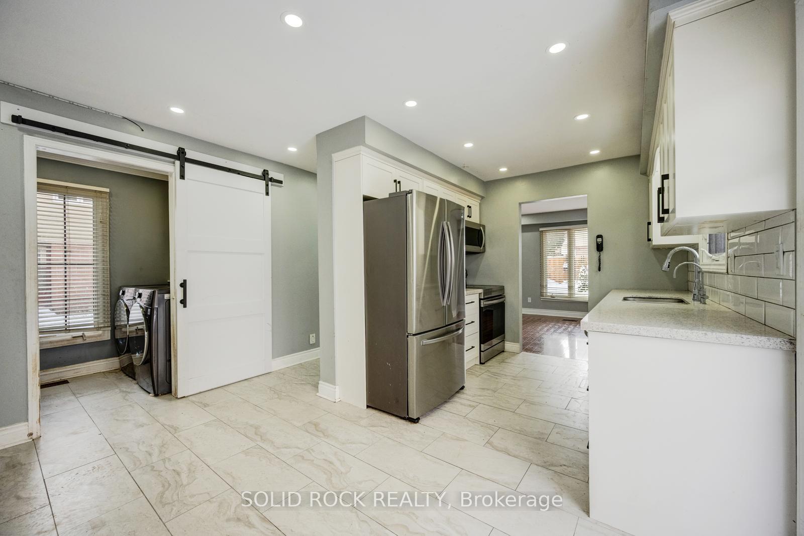 Photo 20 of 12 Torrance Woods, Brampton, Fletcher's West — HOMEH