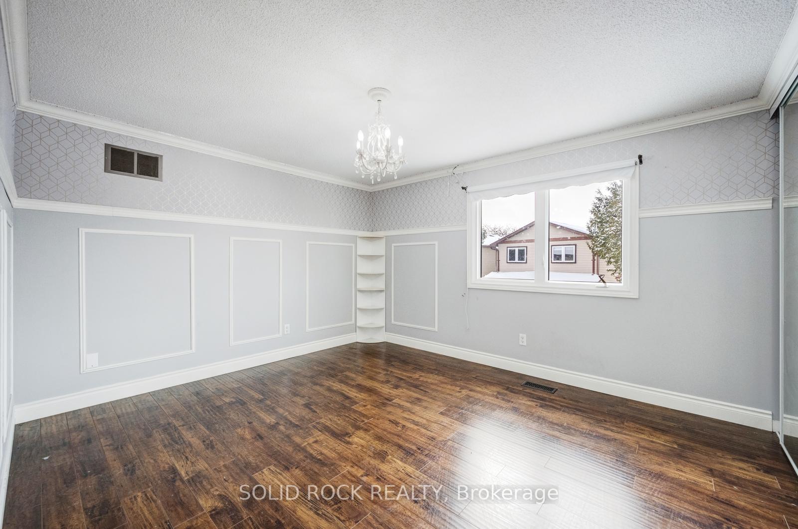 Photo 33 of 12 Torrance Woods, Brampton, Fletcher's West — HOMEH