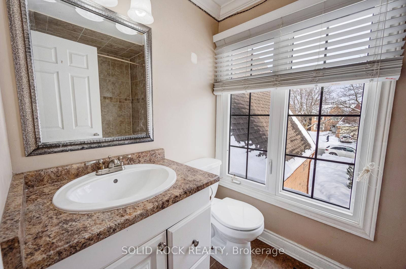 Photo 35 of 12 Torrance Woods, Brampton, Fletcher's West — HOMEH