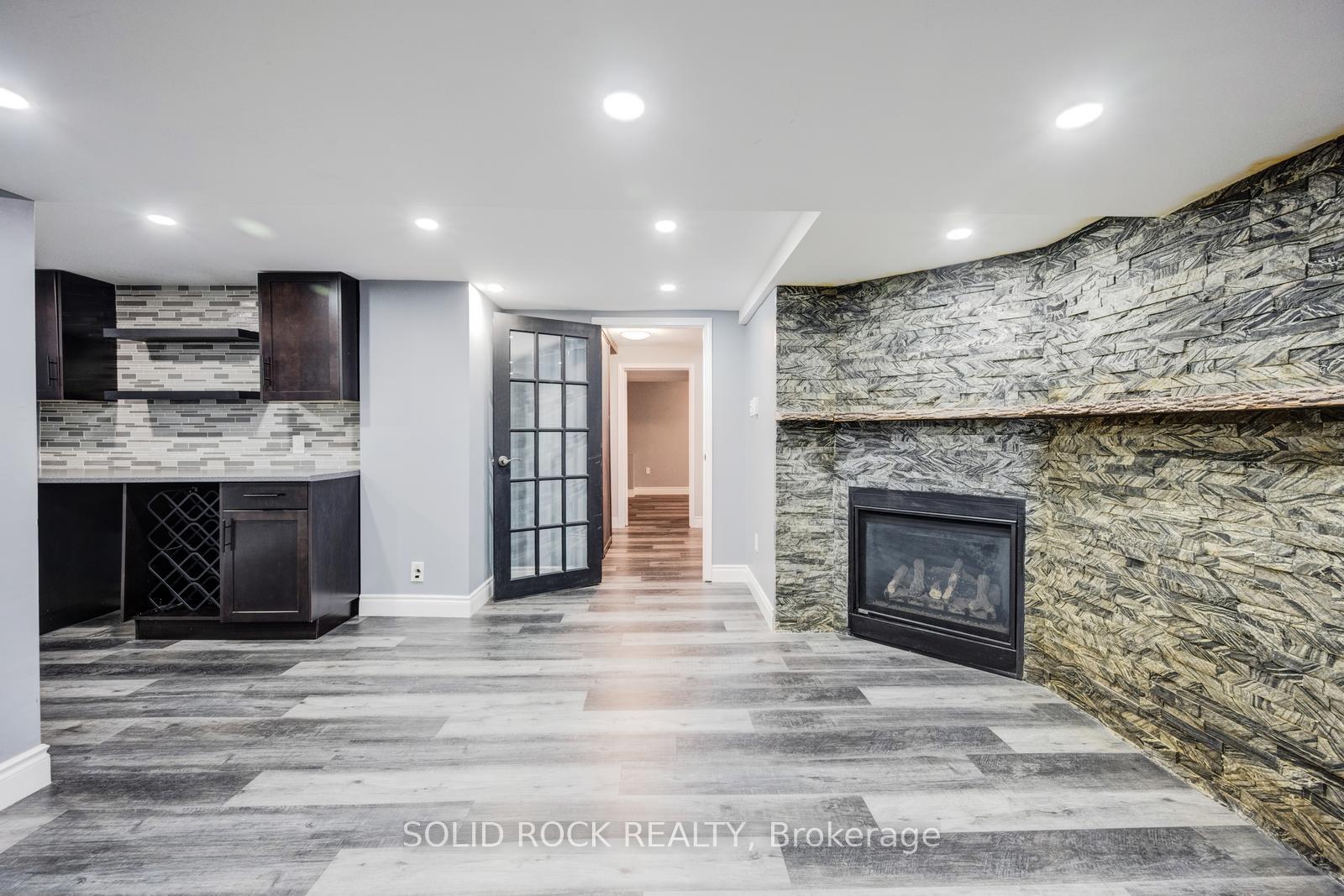 Photo 39 of 12 Torrance Woods, Brampton, Fletcher's West — HOMEH
