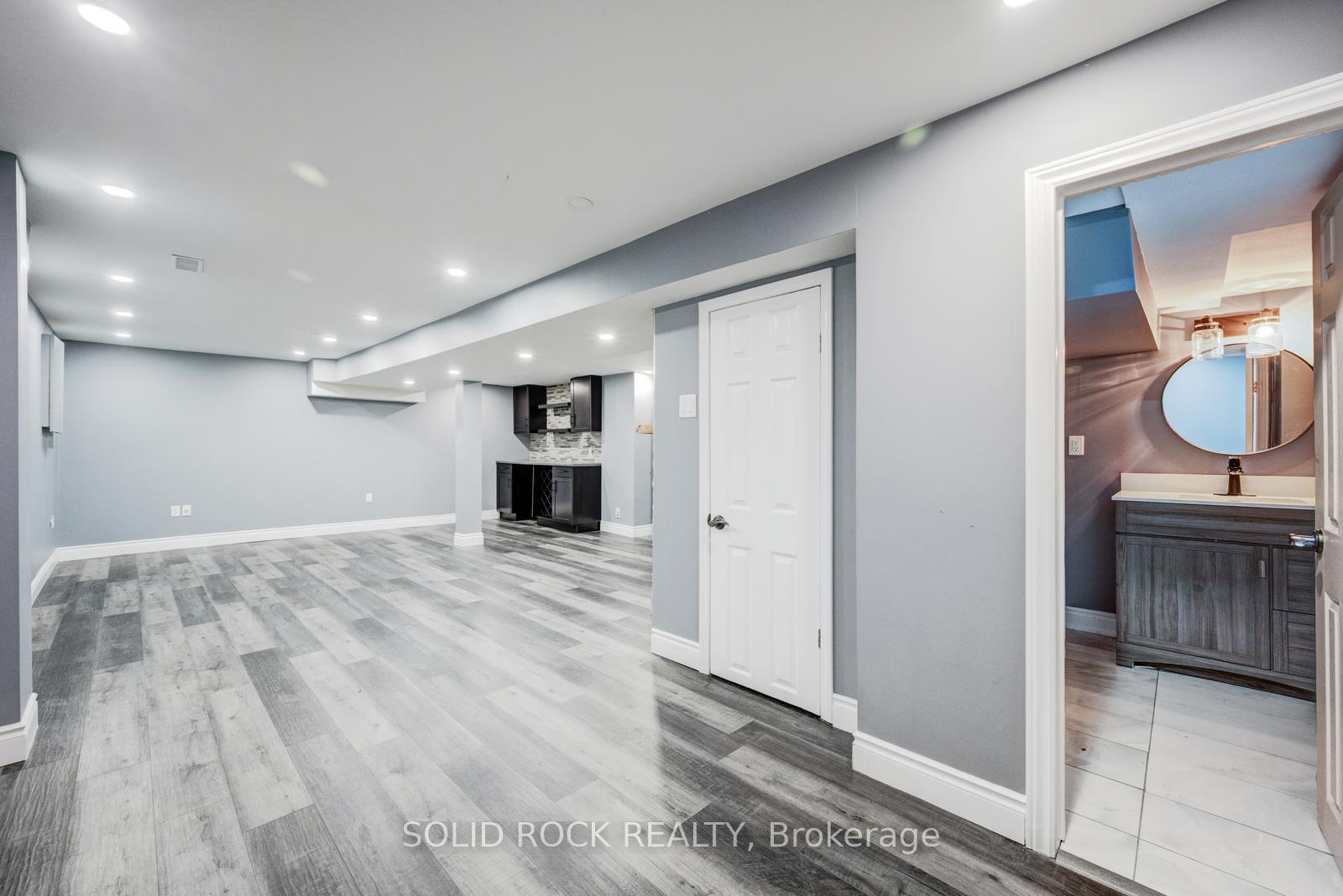 Photo 43 of 12 Torrance Woods, Brampton, Fletcher's West — HOMEH