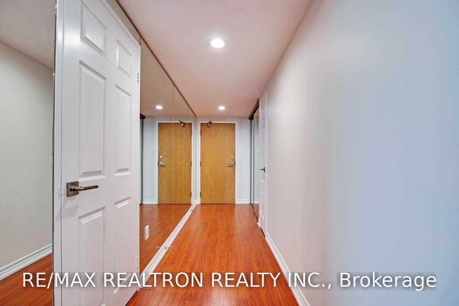 Photo 3 of Unit Ph12, 7601 Bathurst Street, Vaughan, Crestwood-Springfarm-Yorkhill — HOMEH