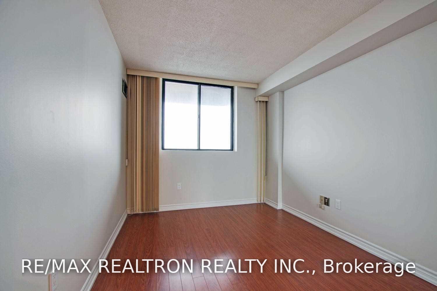 Photo 11 of Unit Ph12, 7601 Bathurst Street, Vaughan, Crestwood-Springfarm-Yorkhill — HOMEH