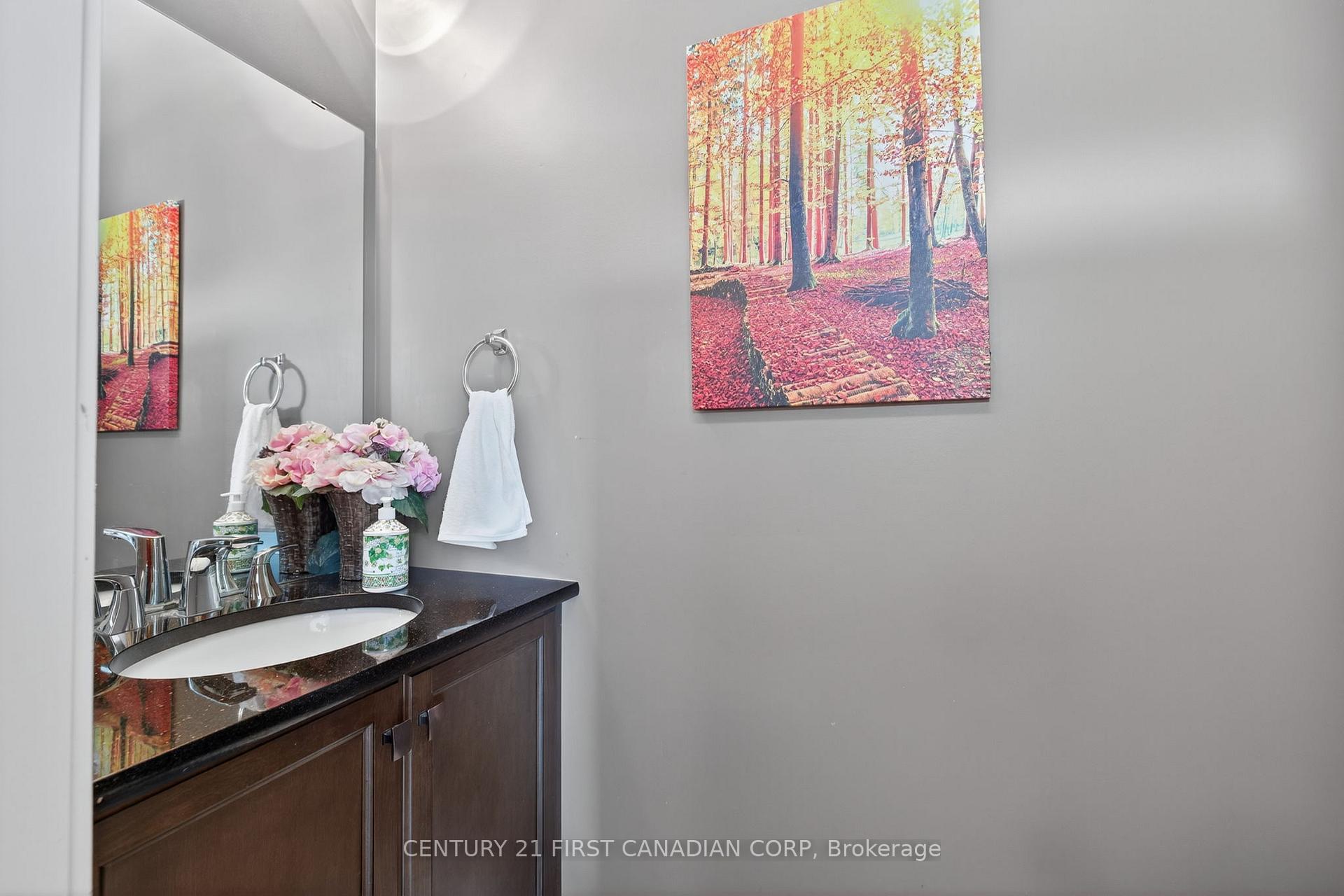 Photo 17 of 703 Zaifman Circle, London, North B — HOMEH