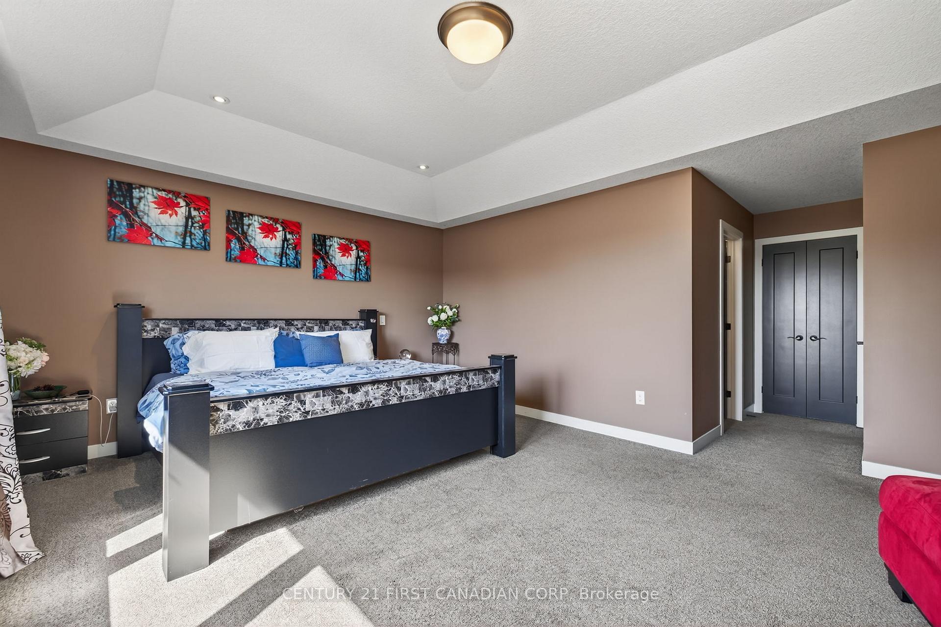 Photo 20 of 703 Zaifman Circle, London, North B — HOMEH
