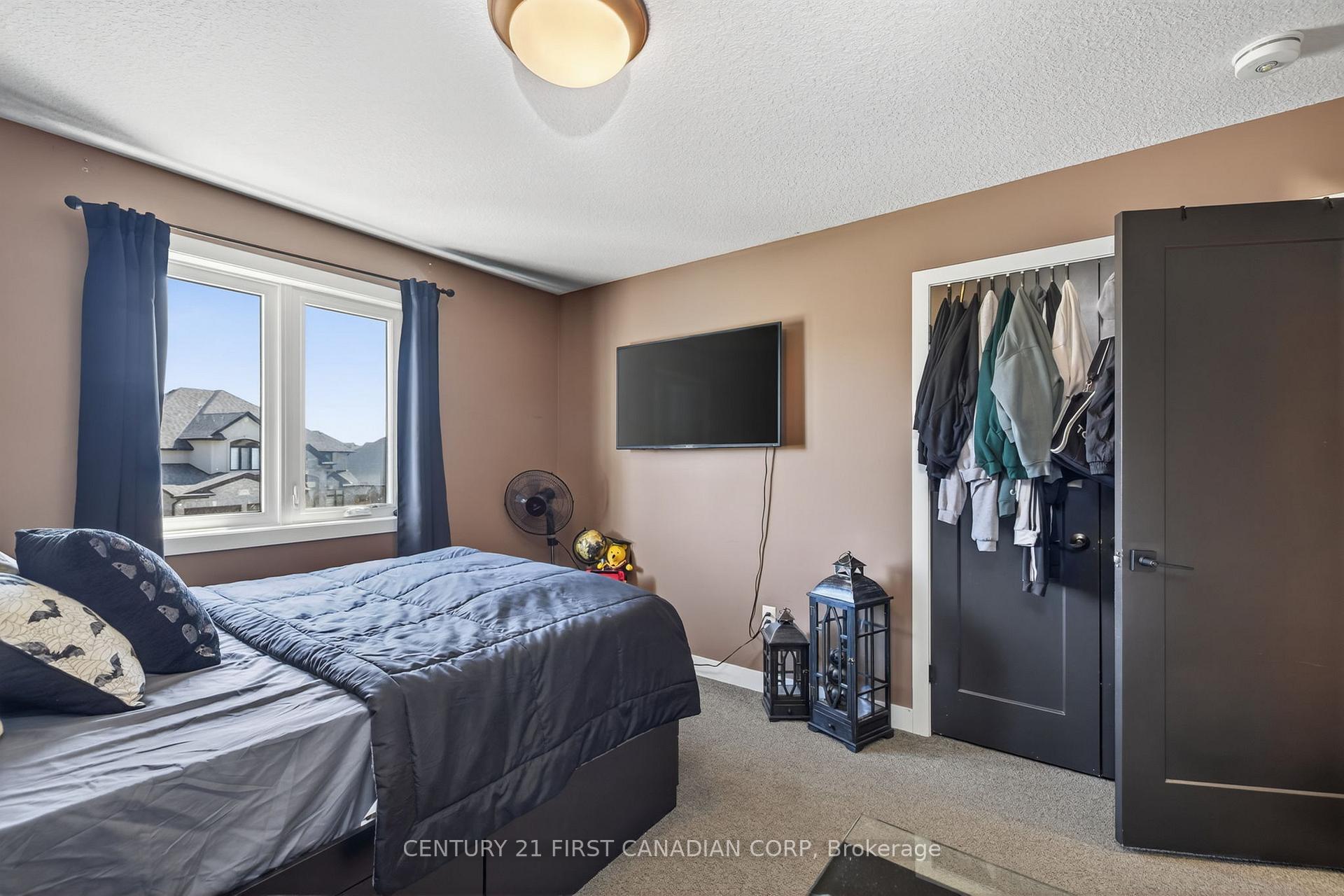 Photo 24 of 703 Zaifman Circle, London, North B — HOMEH