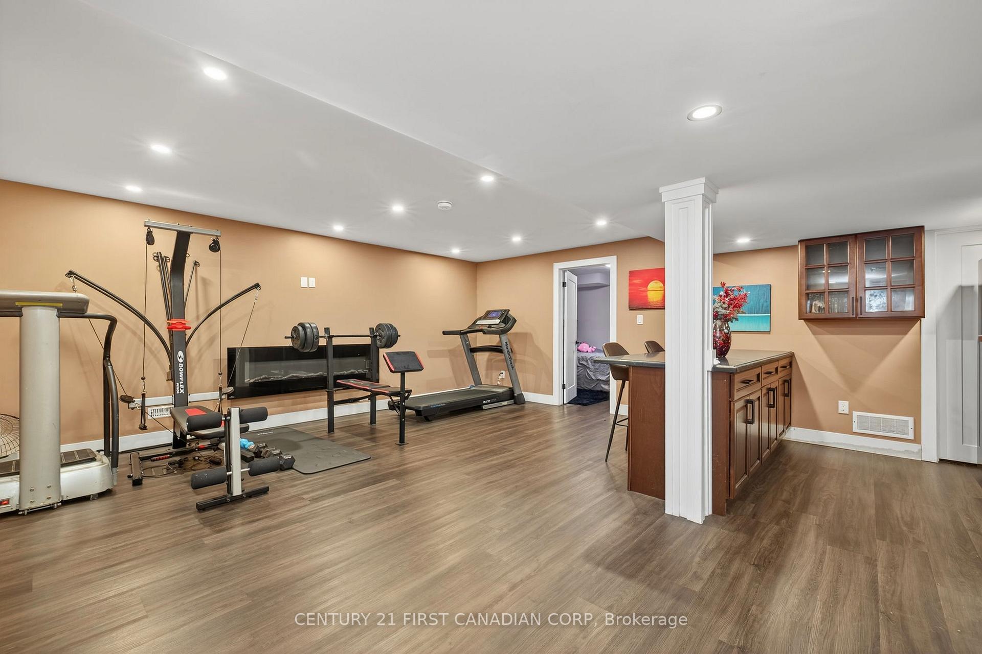 Photo 31 of 703 Zaifman Circle, London, North B — HOMEH