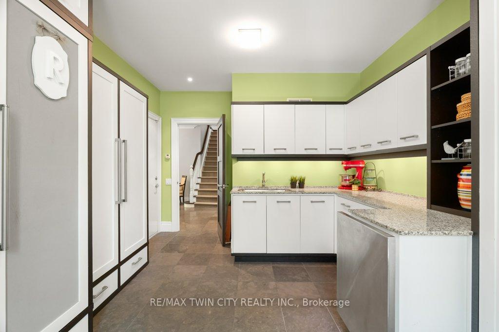 Photo 14 of 261 Union Boulevard, Kitchener, Uptown West — HOMEH
