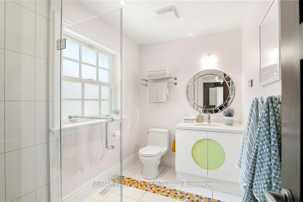 Photo 34 of 261 Union Boulevard, Kitchener, Uptown West — HOMEH