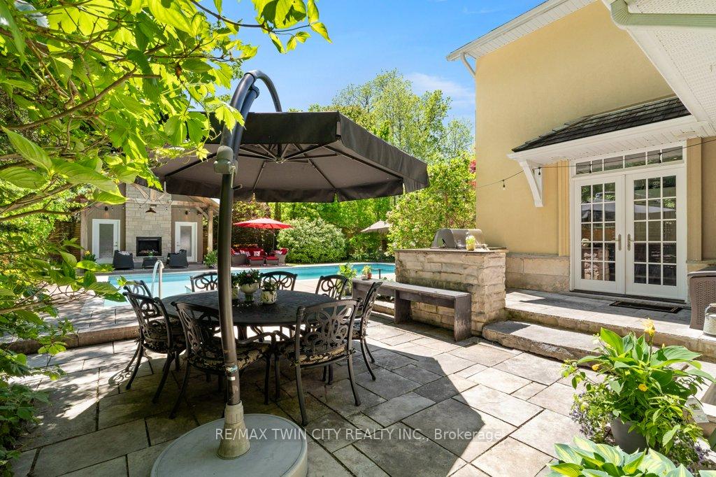 Photo 39 of 261 Union Boulevard, Kitchener, Uptown West — HOMEH