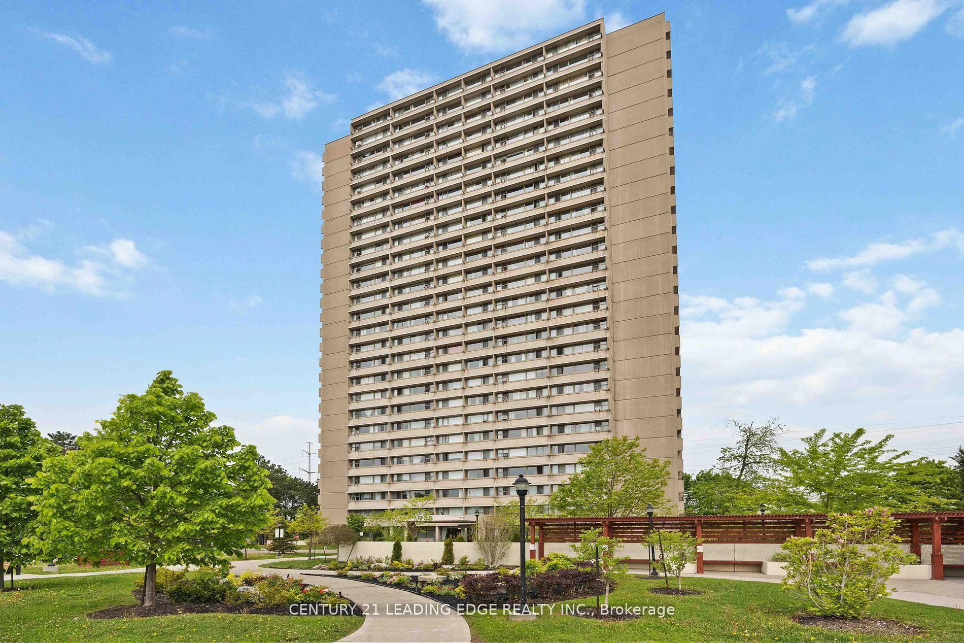Front of Unit 1604, 735 Don Mills Road