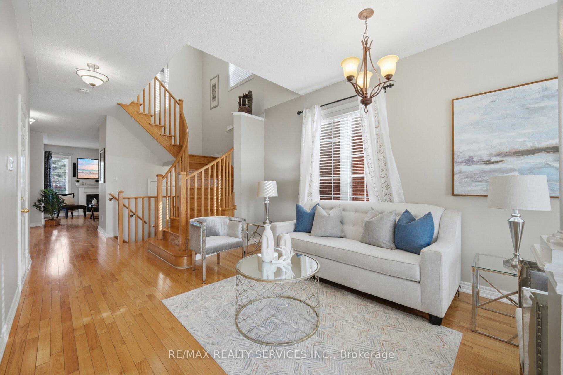 Photo 4 of 157 Father Tobin Road, Brampton, Sandringham-Wellington — HOMEH