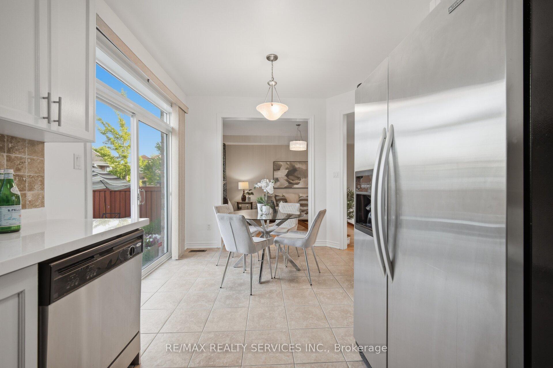 Photo 17 of 157 Father Tobin Road, Brampton, Sandringham-Wellington — HOMEH