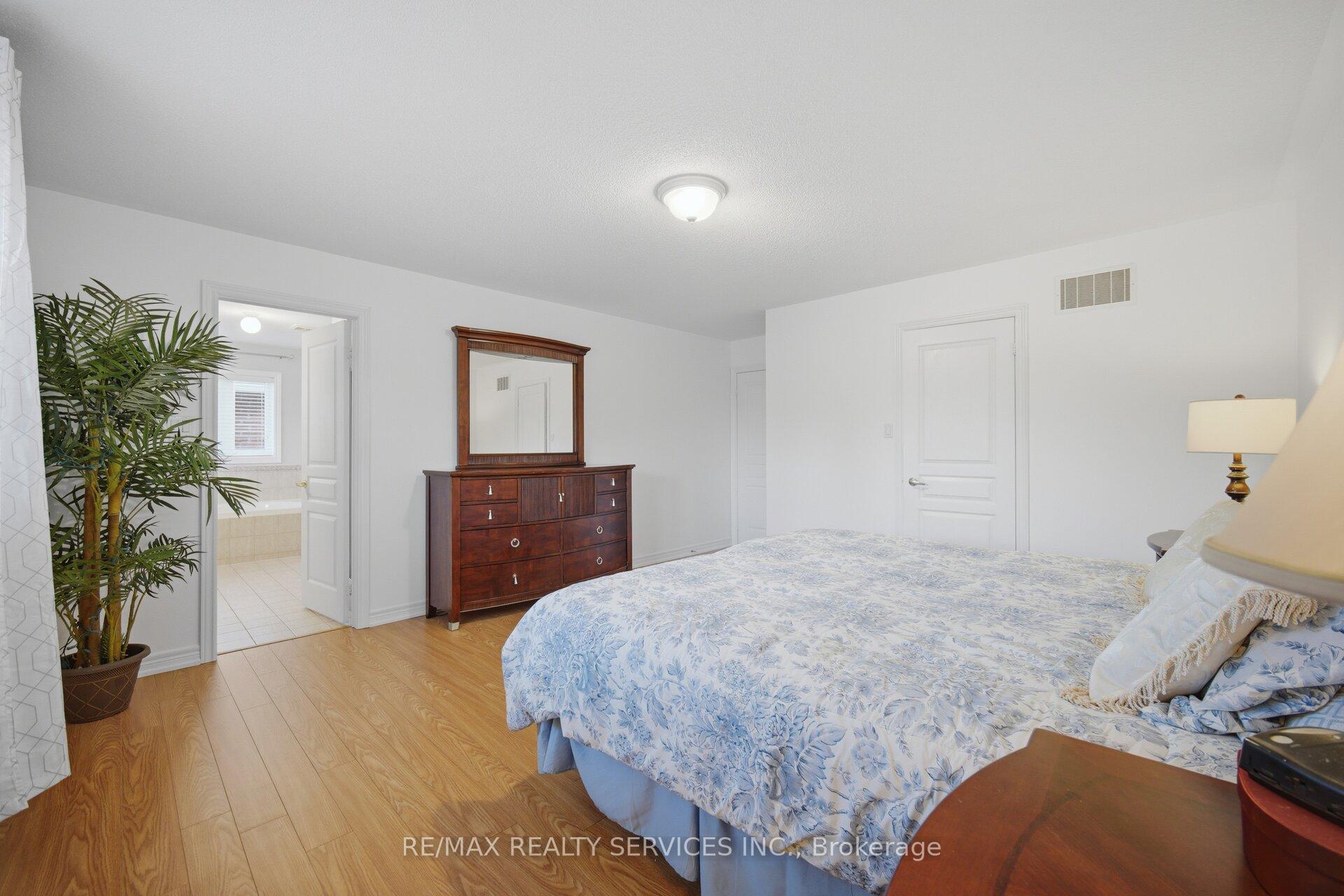 Photo 25 of 157 Father Tobin Road, Brampton, Sandringham-Wellington — HOMEH